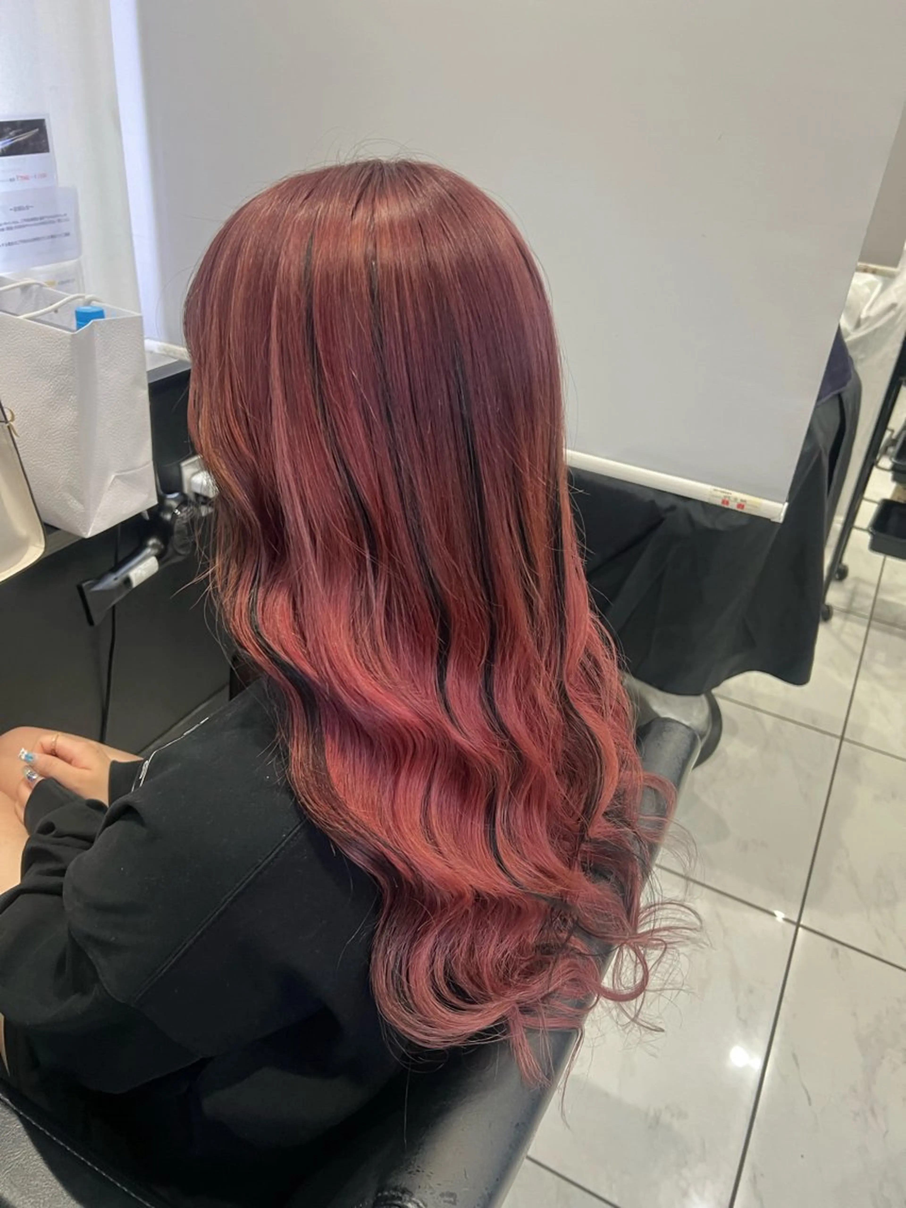 ロング カラー プルエクステ ブリーチ ケアブリーチ メッシュ エクステ ヘアカラー トリートメント エクステ YUDU🍊 germe/ジェルムのヘアスタイル