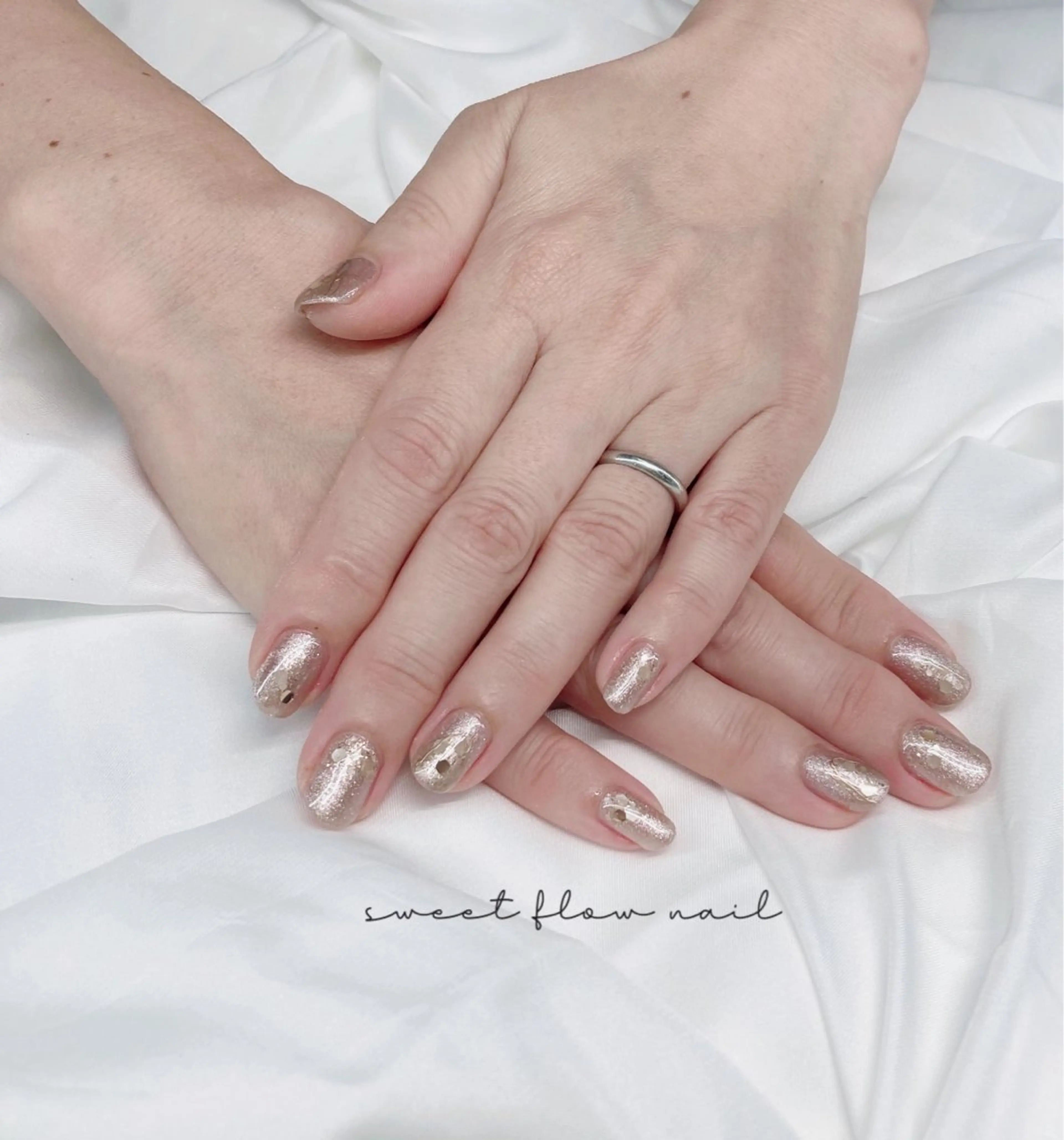 ネイル sweet flow nailのネイルデザイン