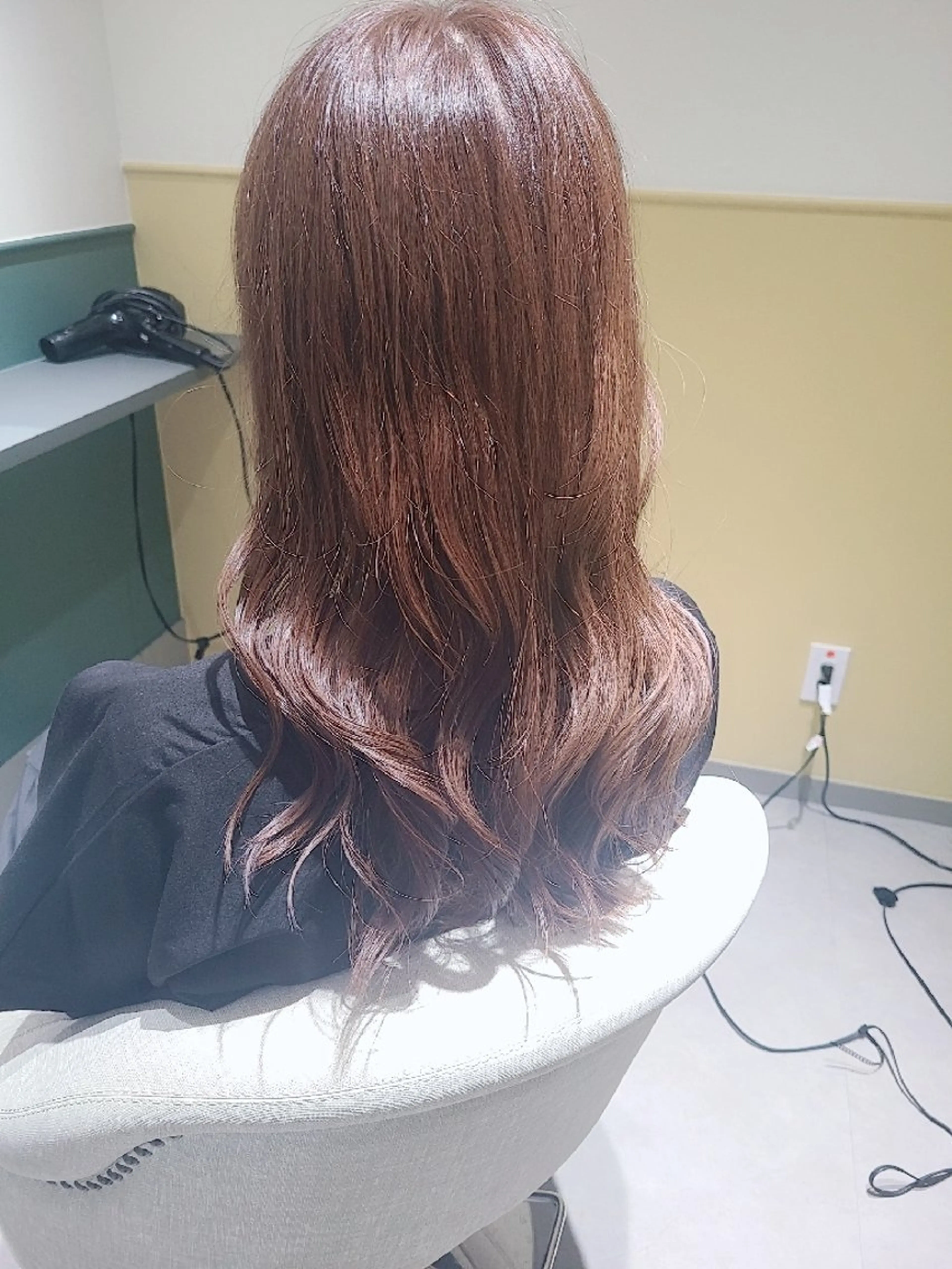ロング カット ヘアカラー トリートメント 髪質改善+艶専門 ✧ オオノのヘアスタイル