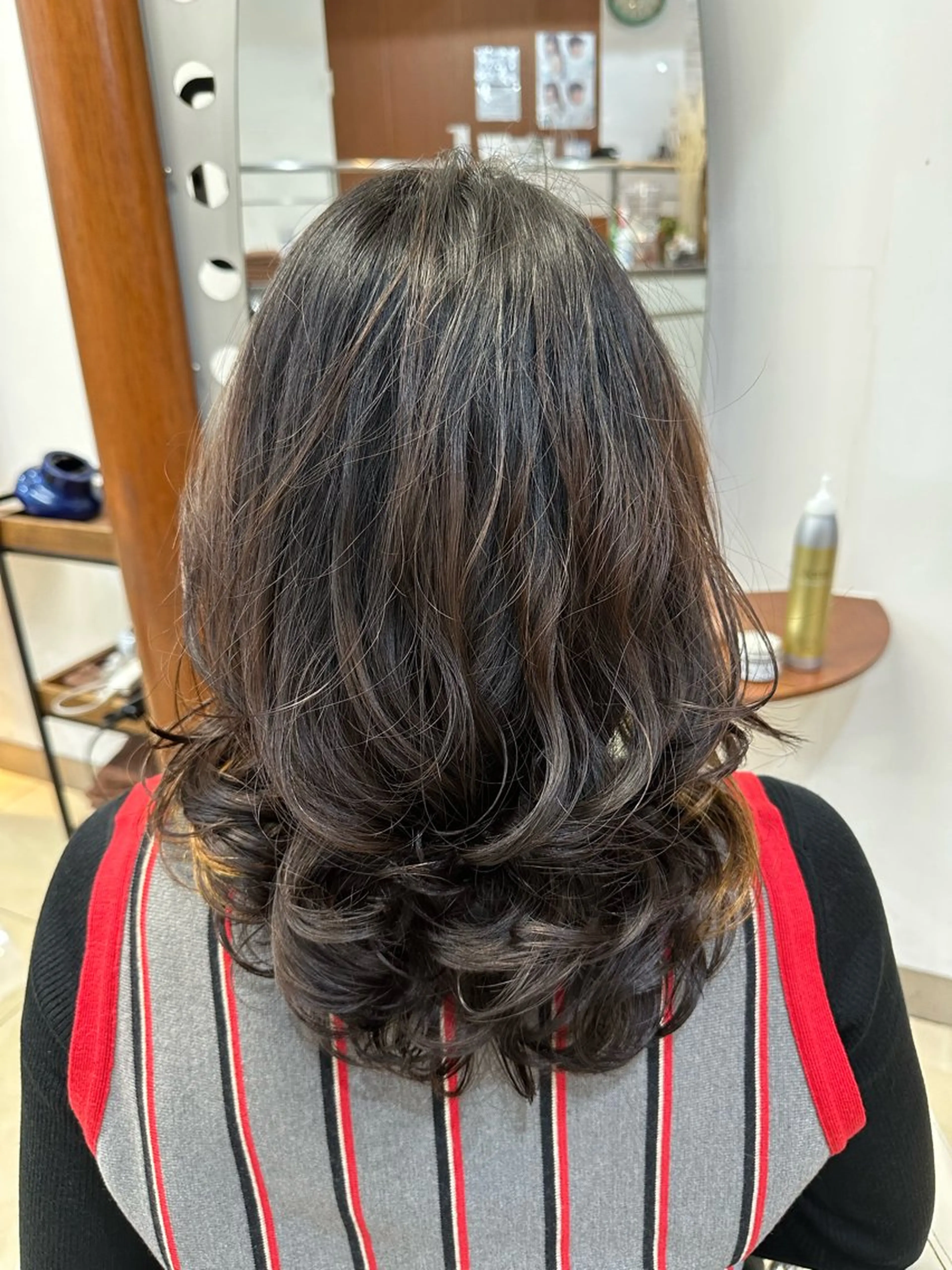 セミロング セミロングパーマ 髪質改善 縮毛矯正 カット パーマ トリートメント コテ巻き風パーマ/ 髪質改善/河島恭平のヘアスタイル