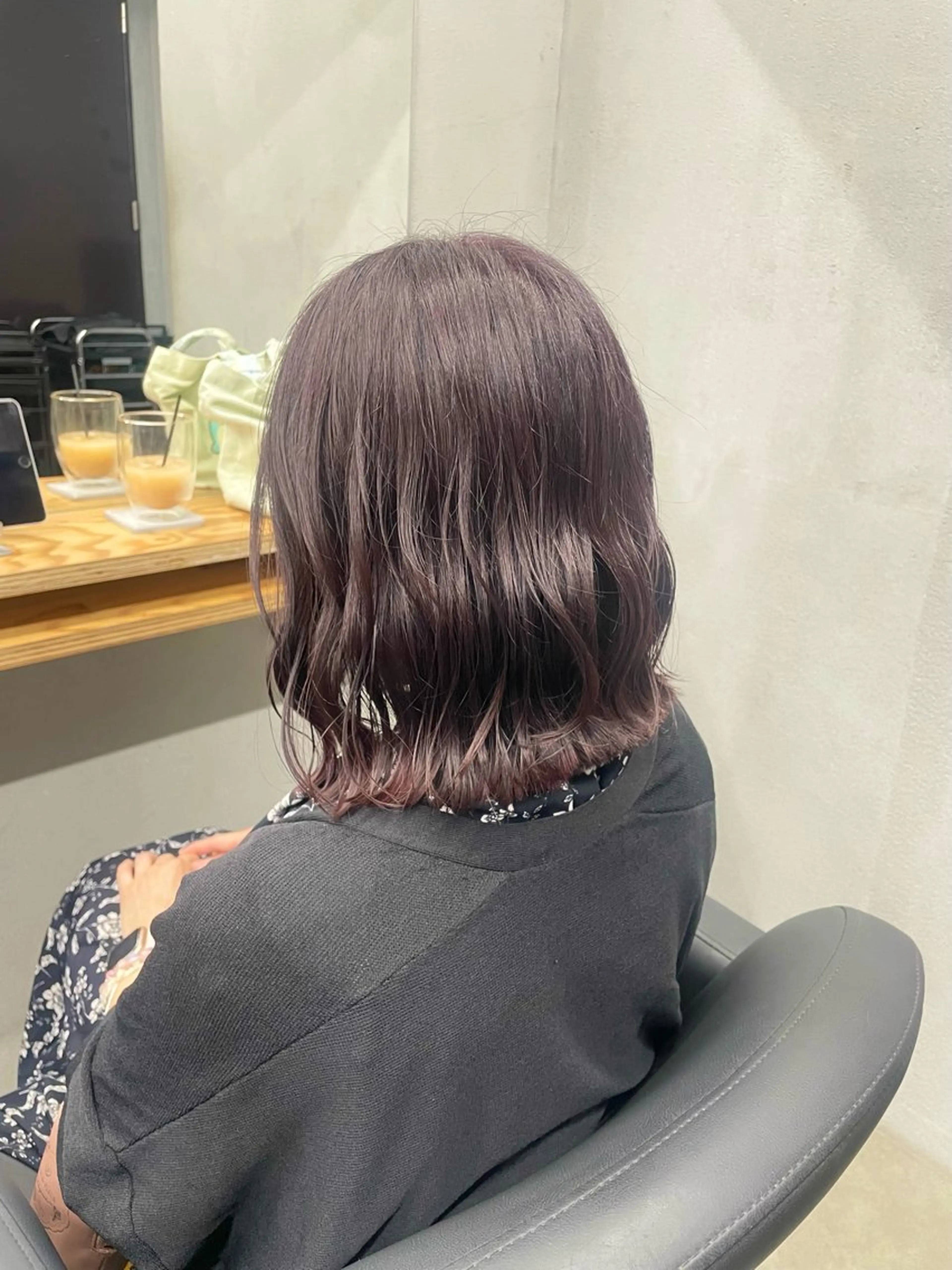 ミディアム カット ヘアカラー トリートメント ひより ／novusのヘアスタイル