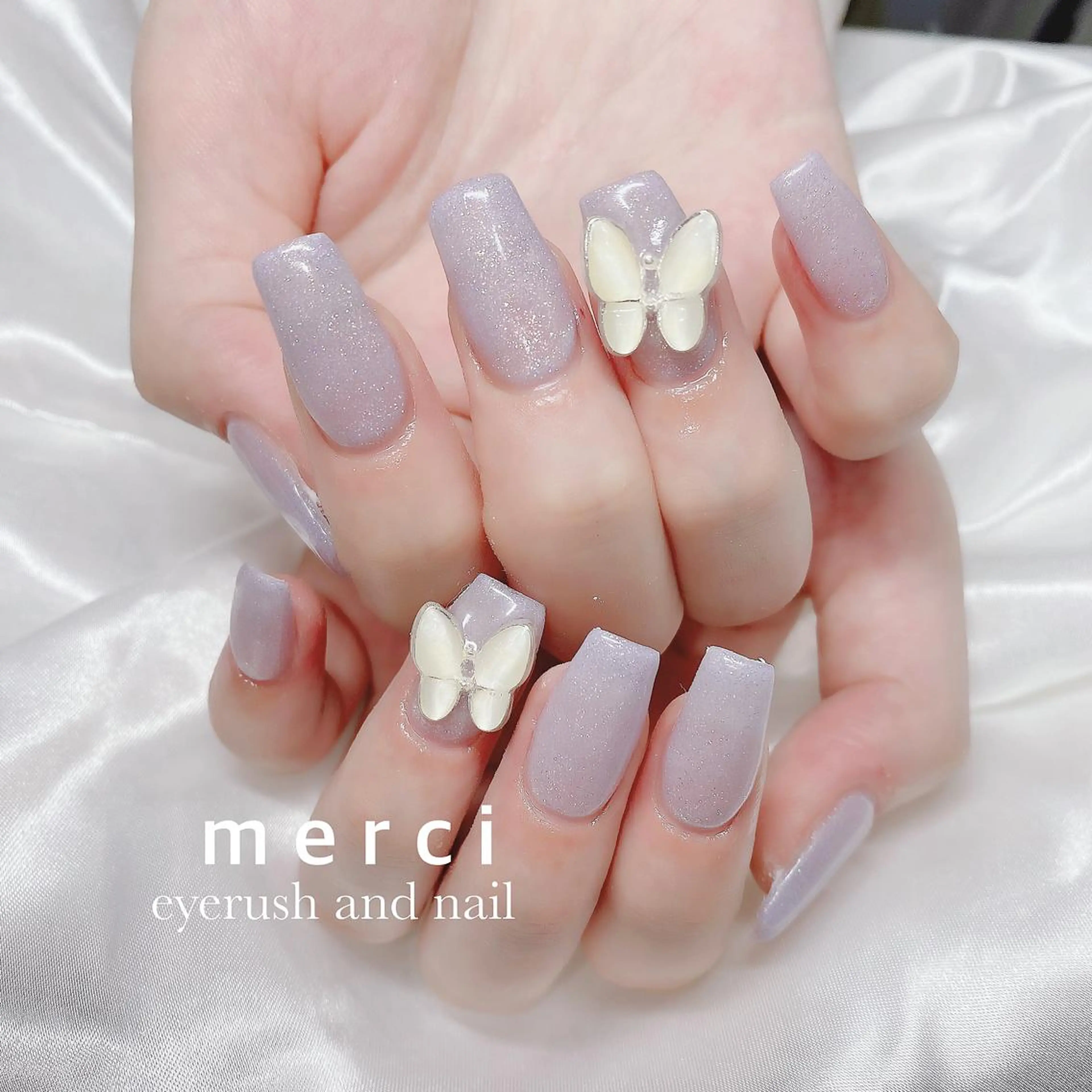 ネイル フラッシュネイル フットネイル フレンチネイル キラキラネイル 韓国ネイル ハンドネイル merci nailのネイルデザイン
