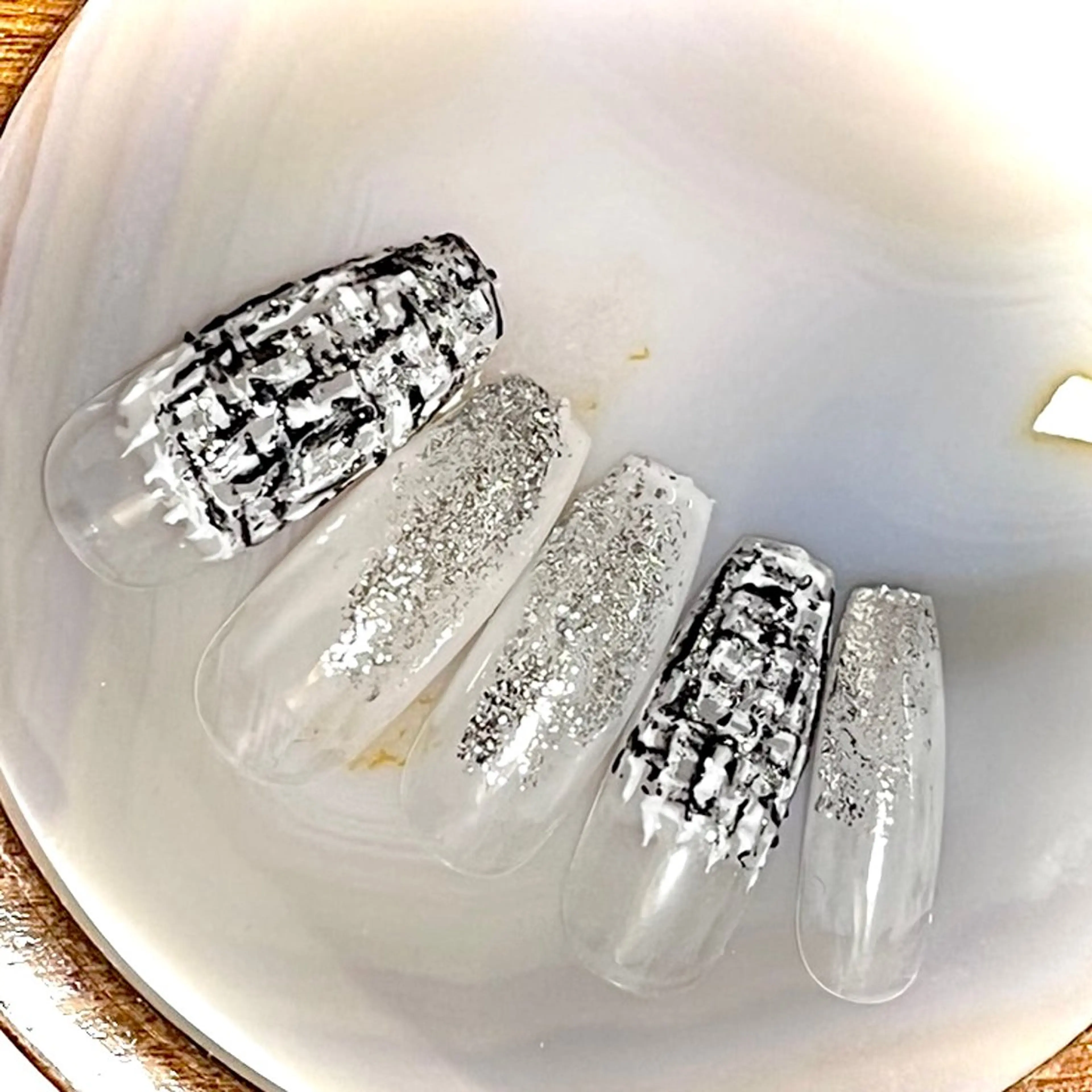 ネイル アートネイル クリアネイル ニュアンスネイル ツイードネイル ボガスティーズネイル 川崎店のネイルデザイン