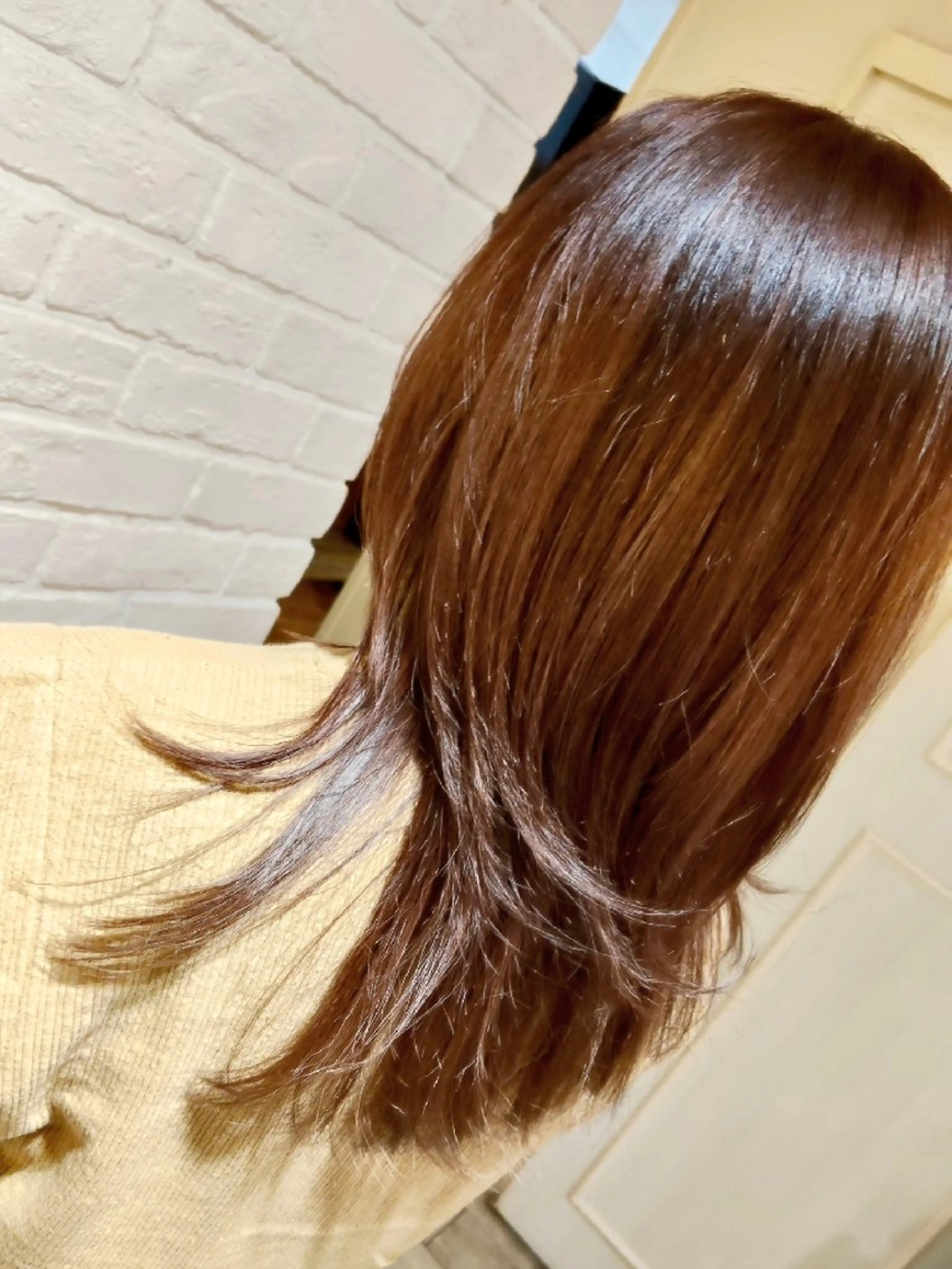 カラー ロング ベージュカラー レイヤーカット リアナ ヘアーアトリエ 涼泉のヘアスタイル