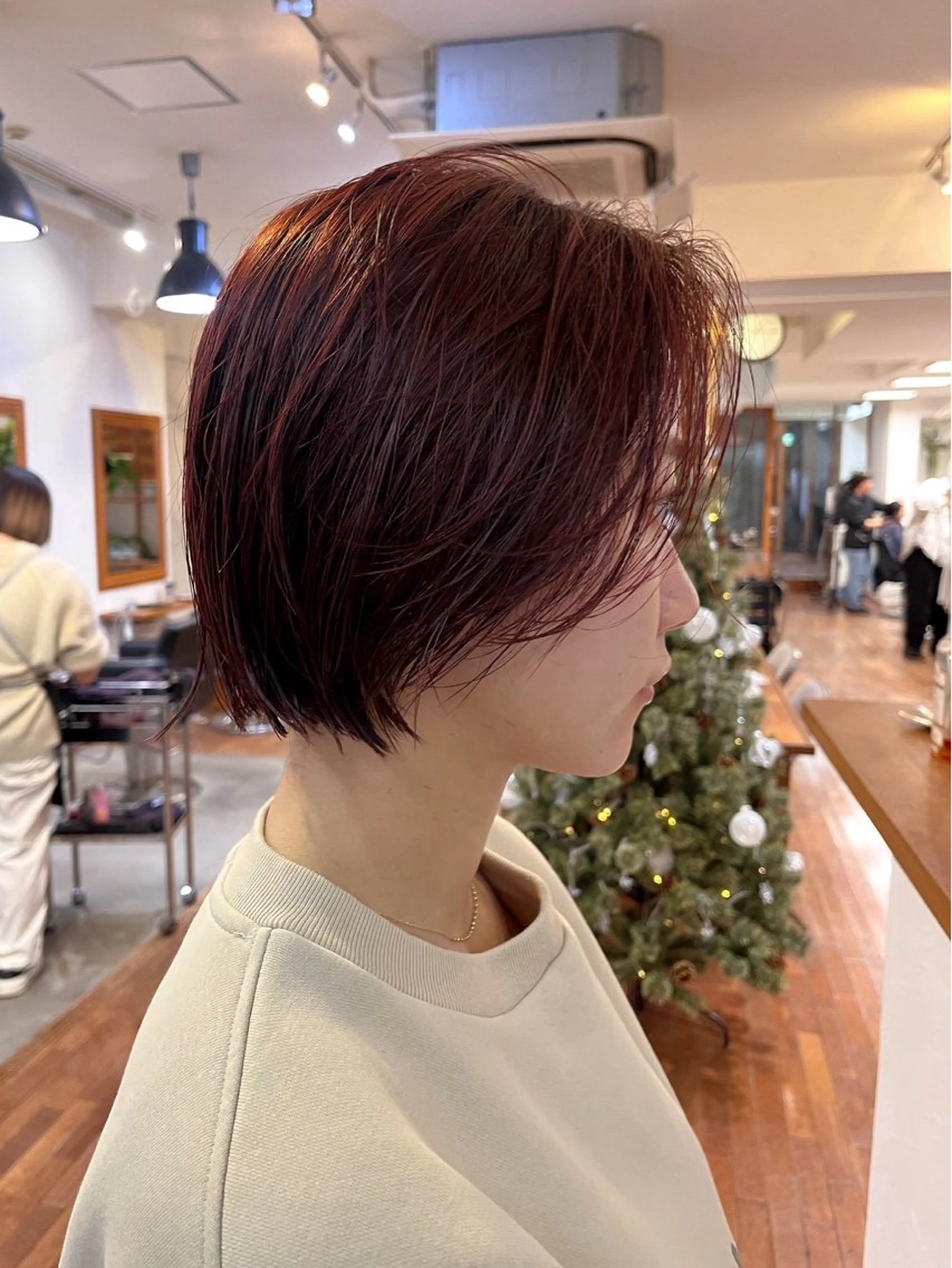 カラー おおくぼ あかりのヘアスタイル