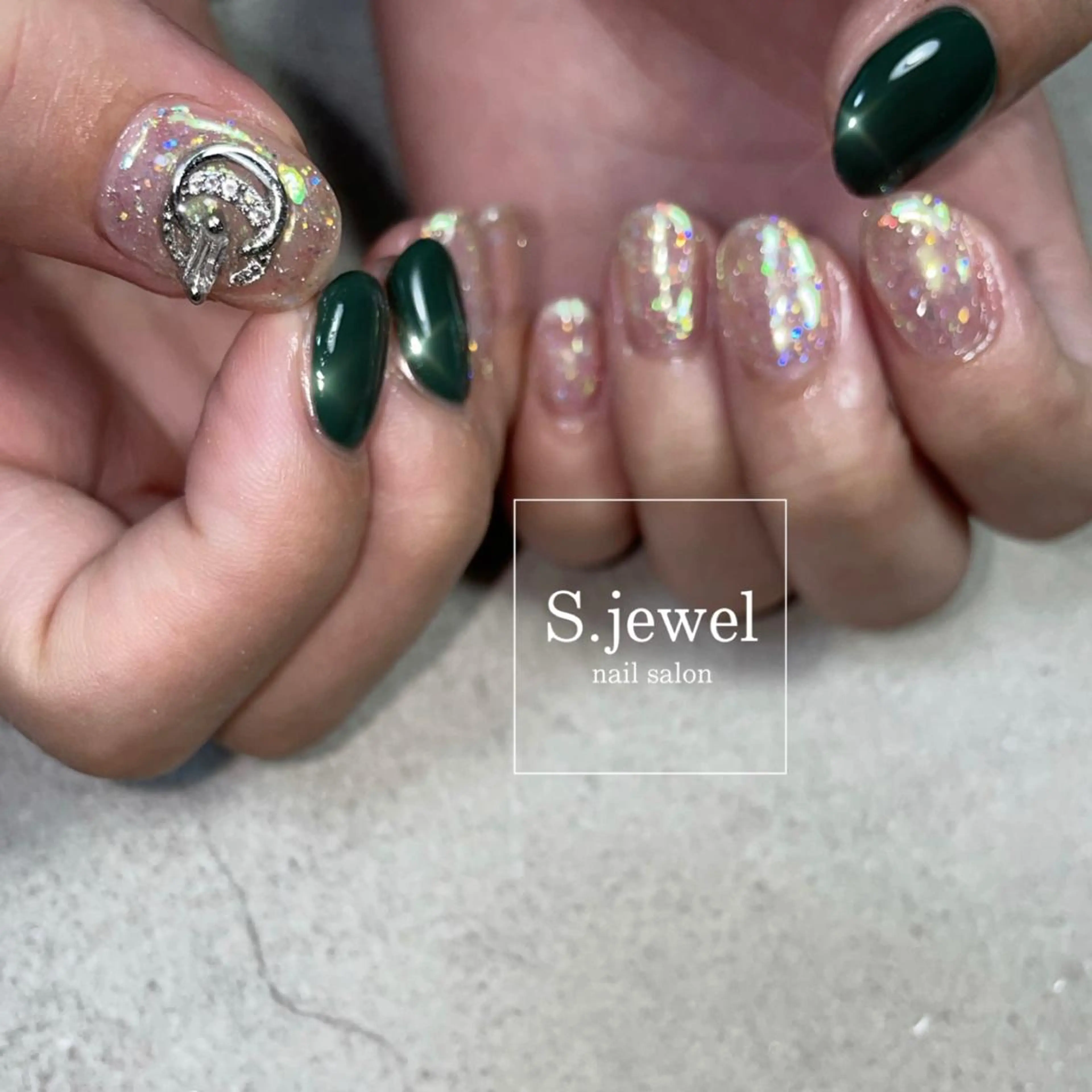 ネイル S. JEWELのネイルデザイン