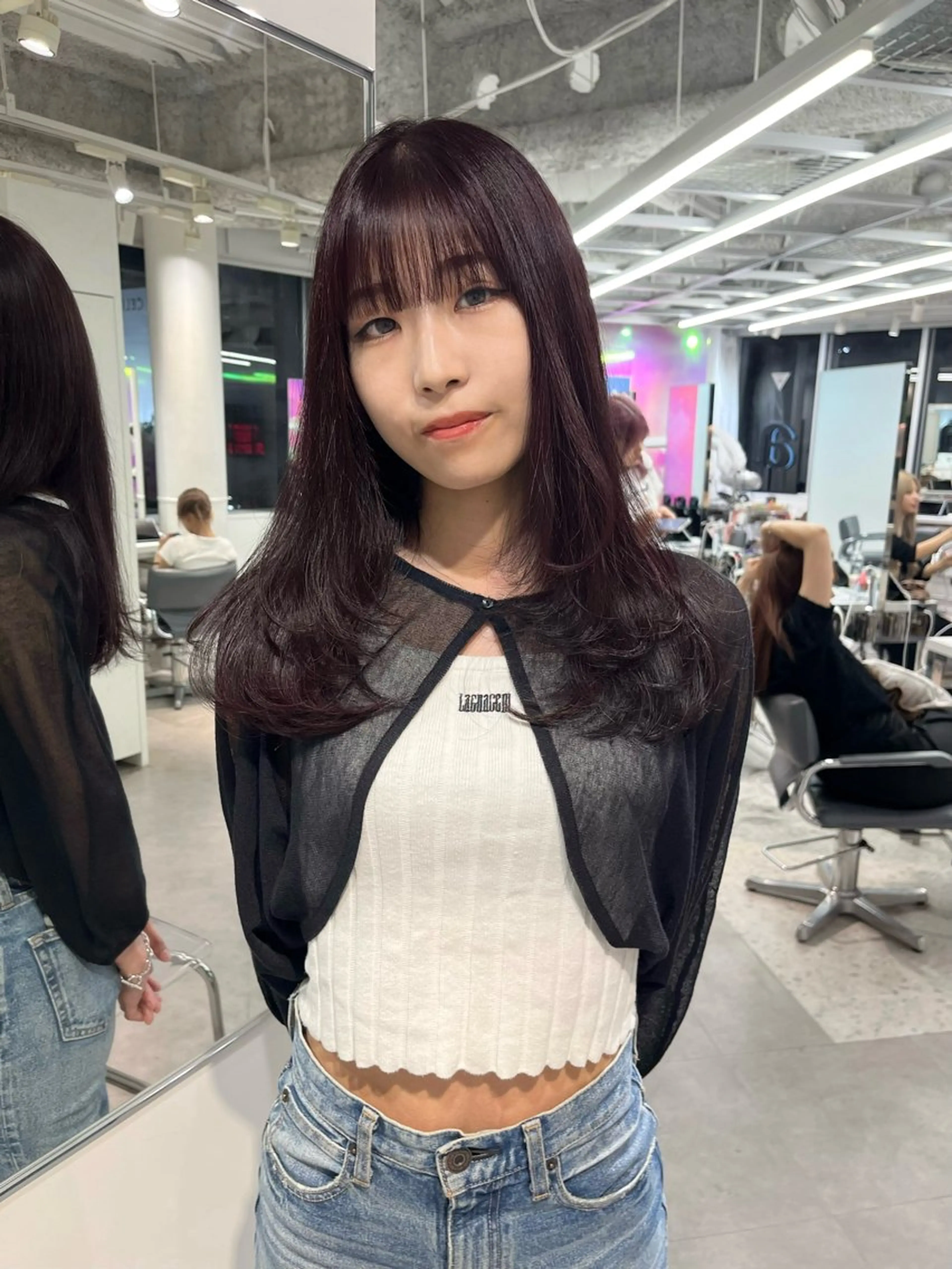 ロング レイヤーカット MEI🎀つやカラー 🎀レイヤー🎀渋谷のヘアスタイル