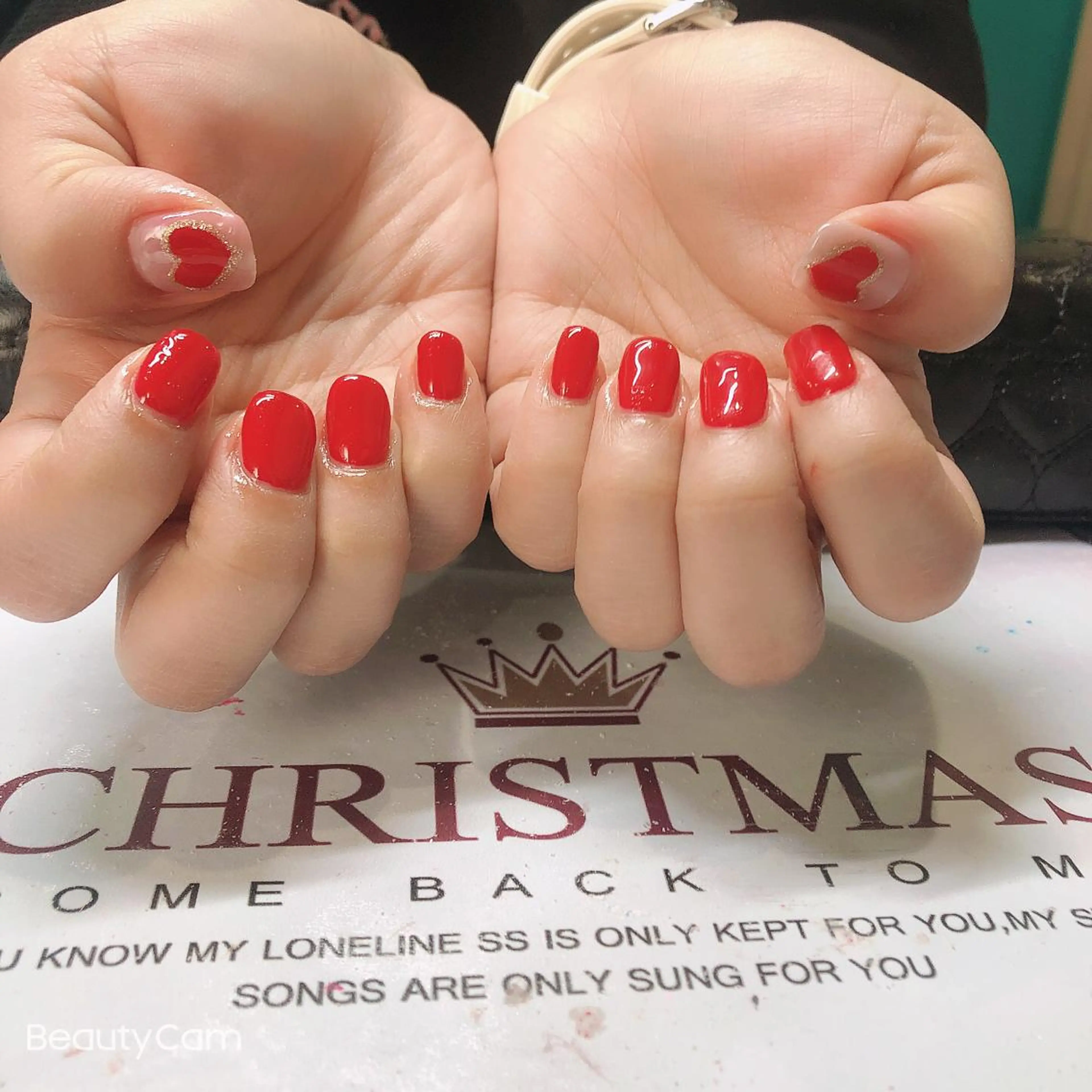 ネイル ガレンドウ 白澤 愛子のネイルデザイン