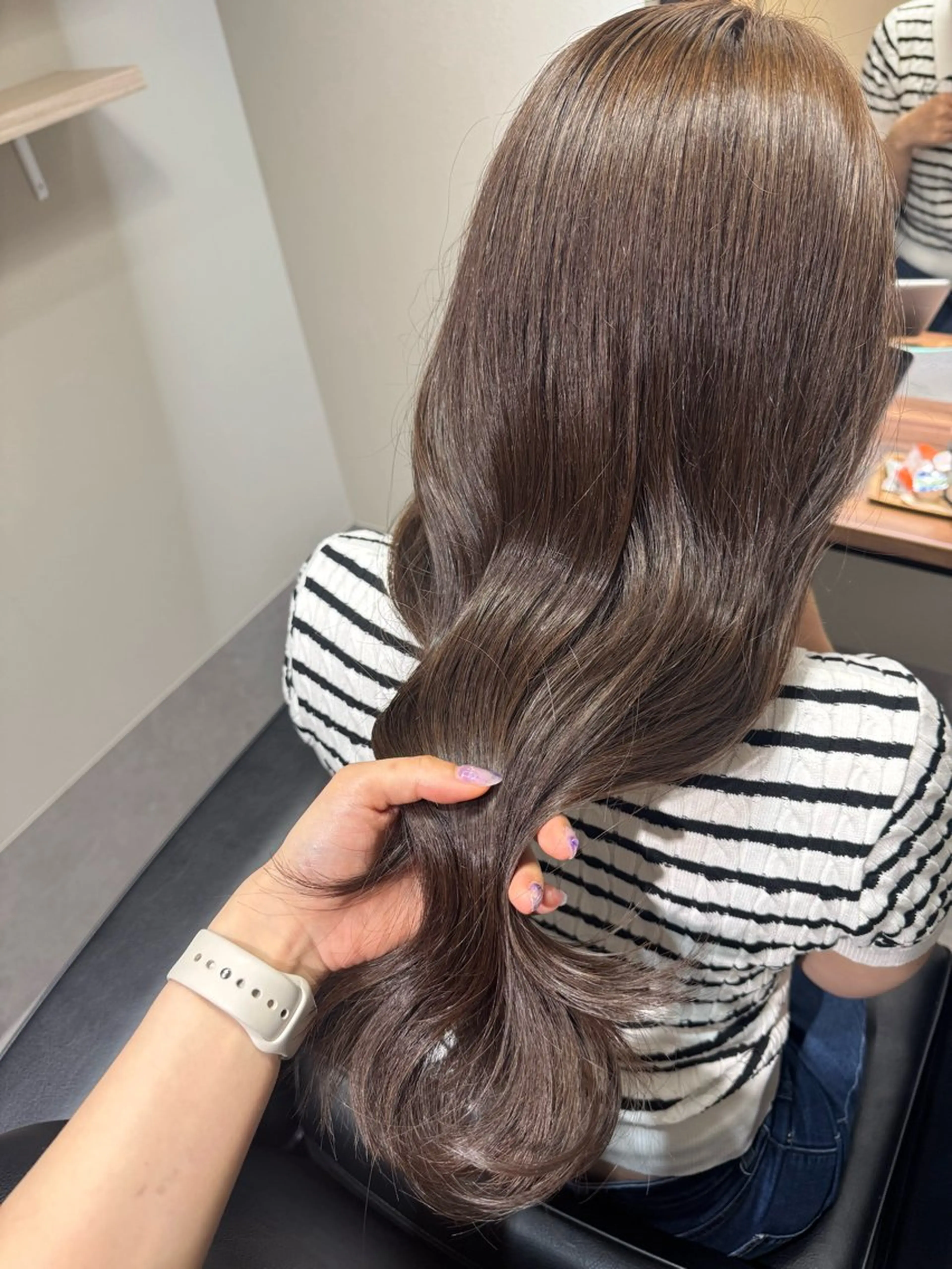 ロング CLUTCHmuk. AIRI／完全個室のヘアスタイル