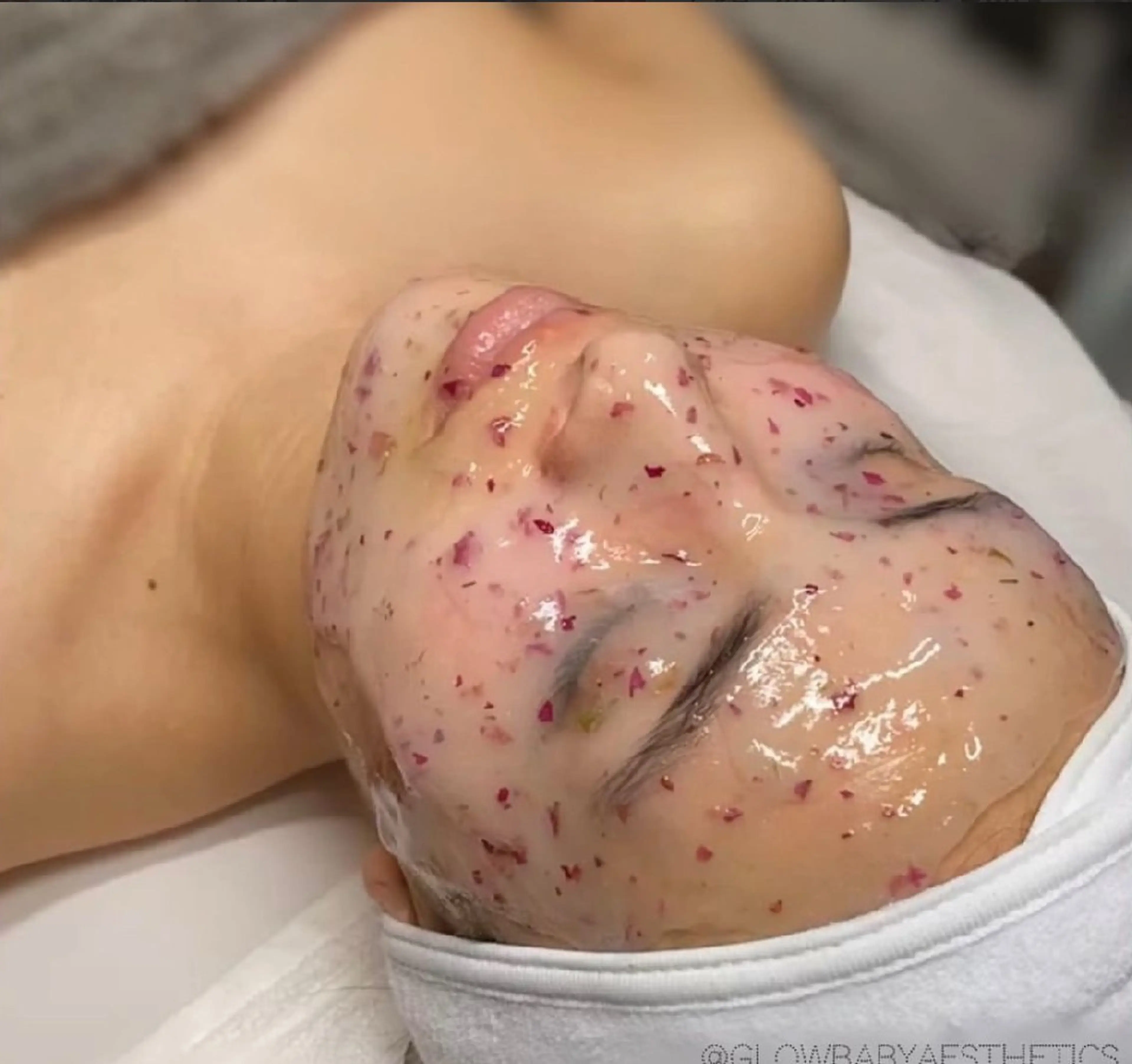 【練習モデル】迷ったらこれ✨️フルフェイスWAX+ハイドロジェリーマスクの写真