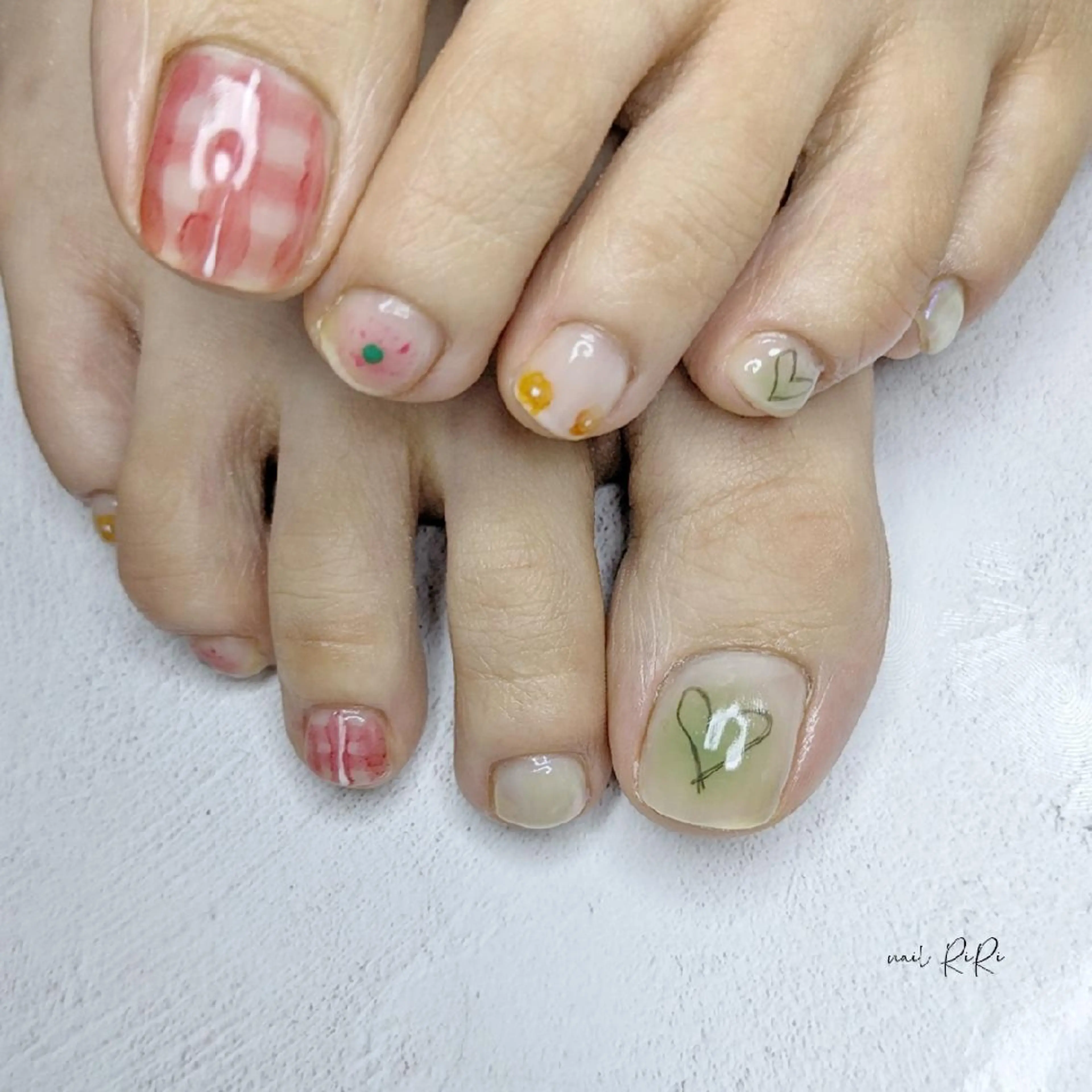 ネイル フットネイル nail RiRi アトレナチュラのエステ・リラクイメージ