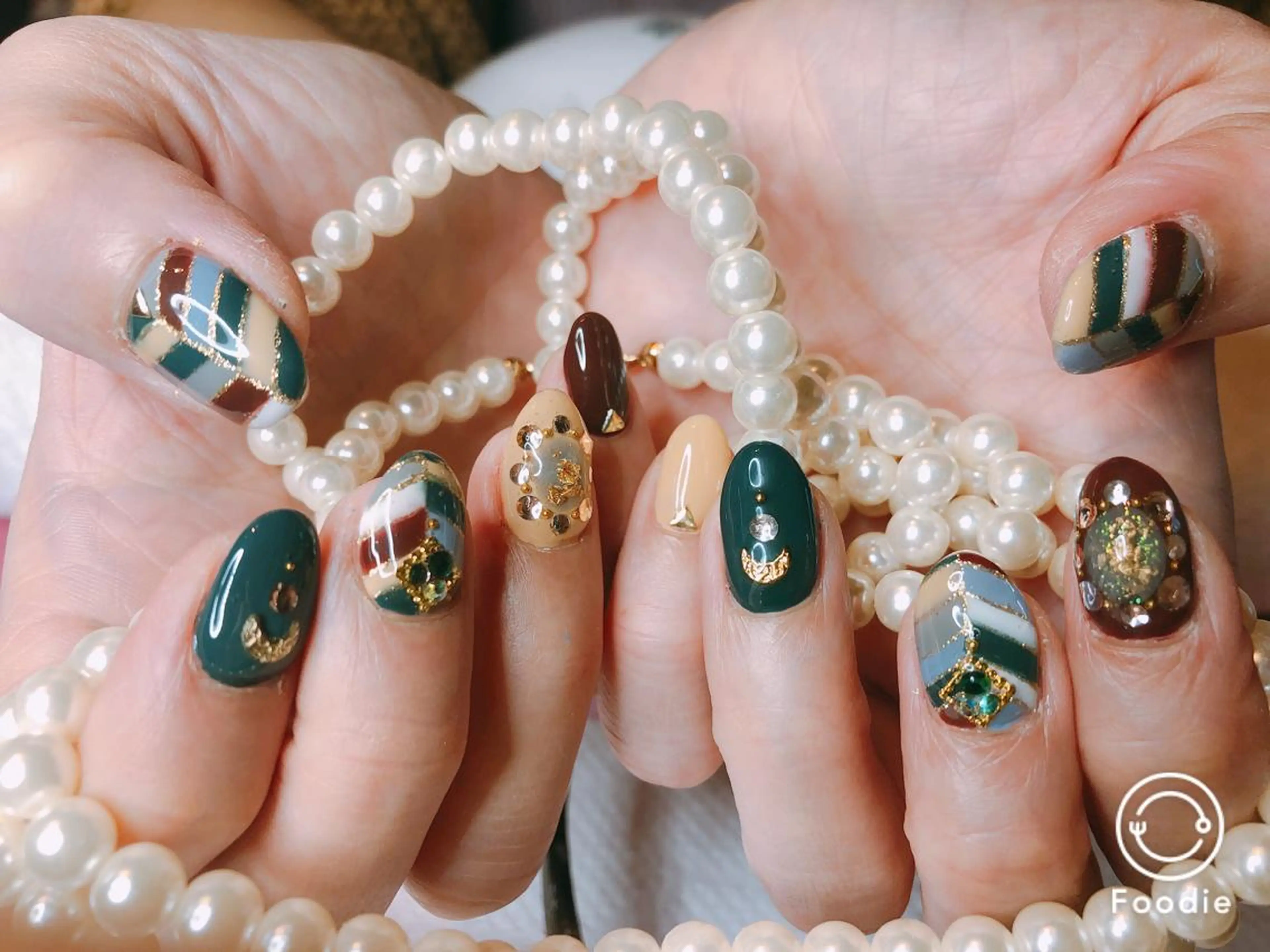 セミロング ネイル ハンドネイル 長さ出し専門 nynaのネイルデザイン