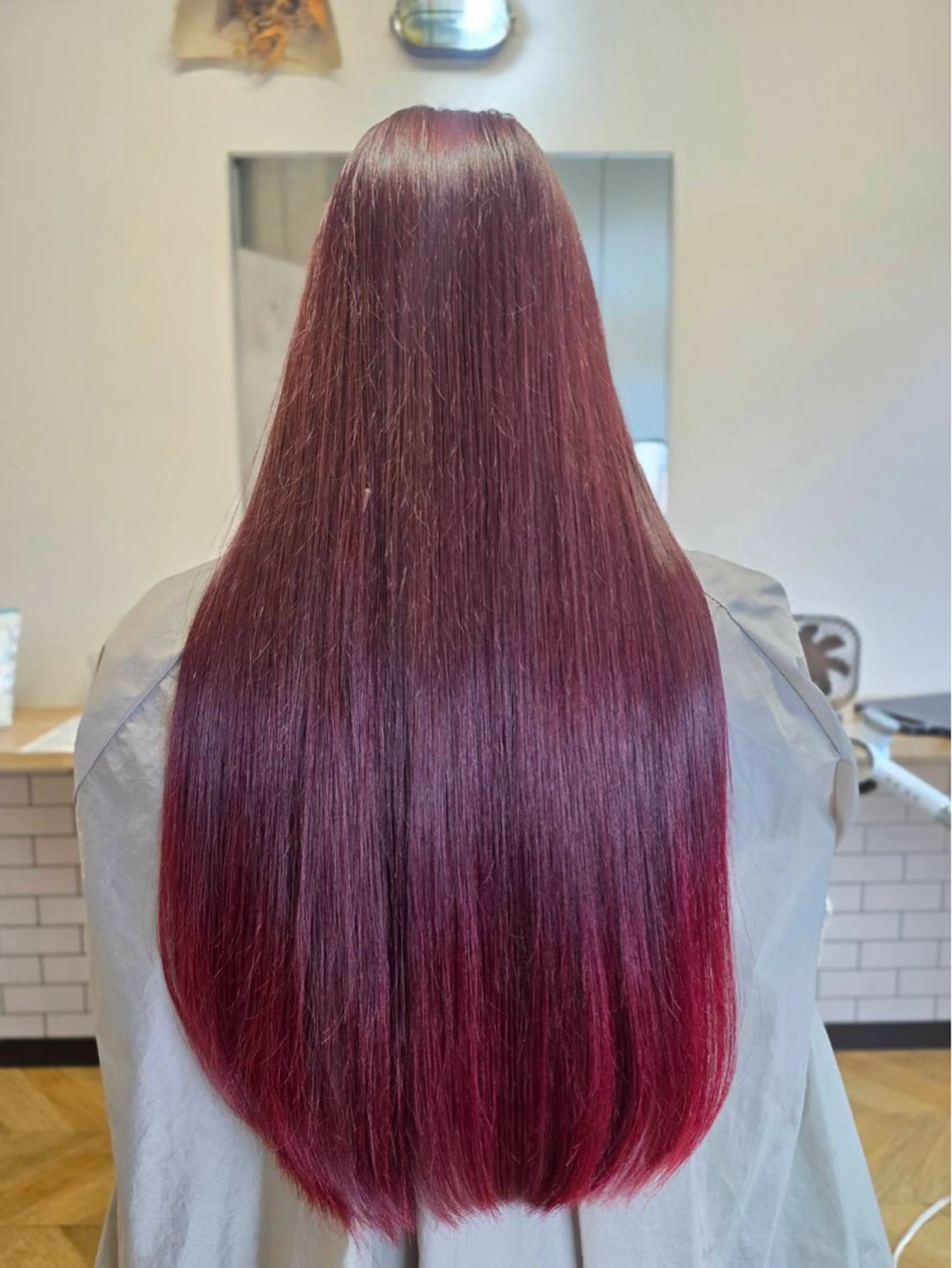 カラー CHISATO☆ ROCAのヘアスタイル