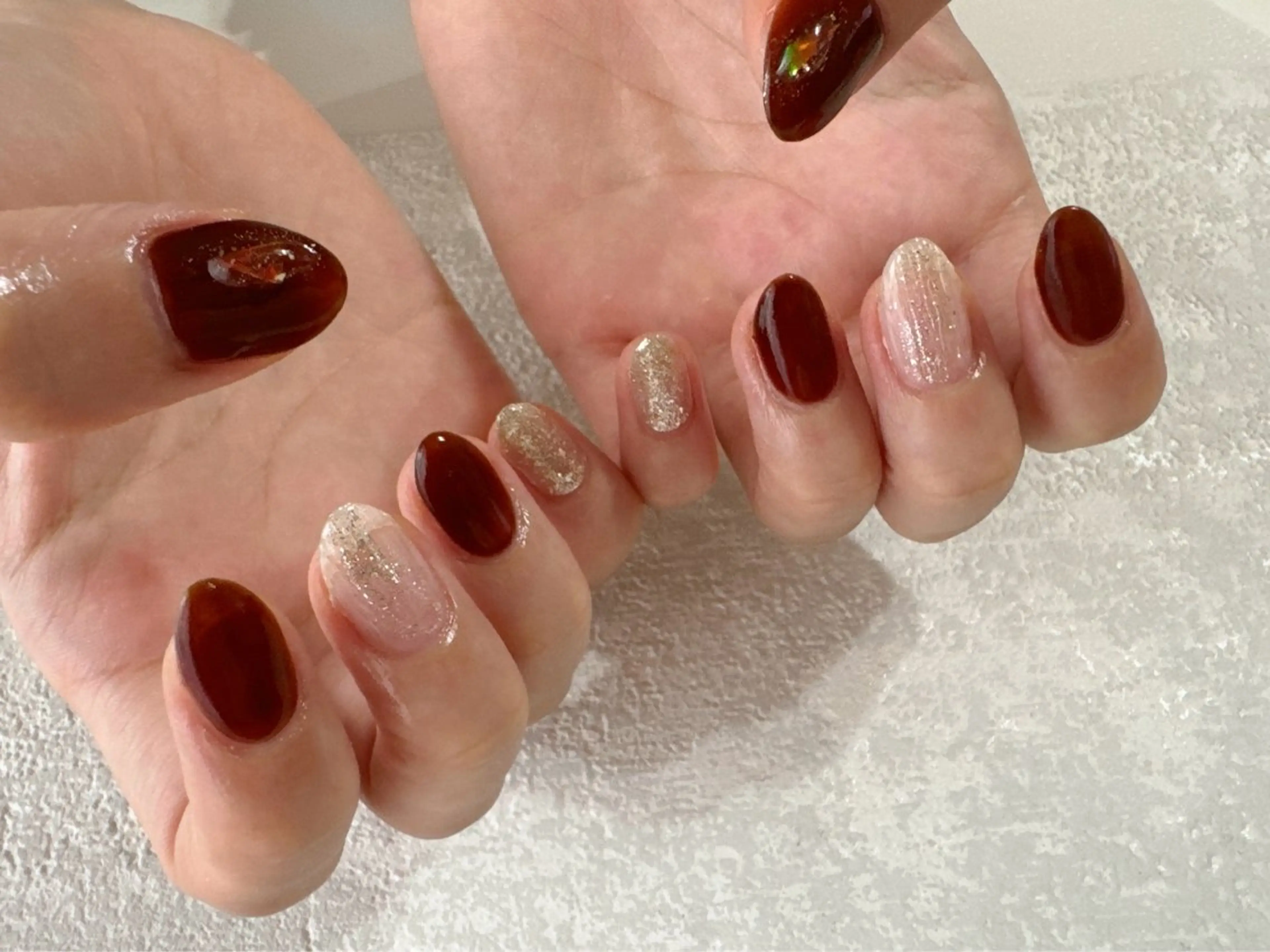 ネイル オーロラネイル フットネイル フレンチネイル ジェルネイル キラキラネイル ハンドネイル kikinail 溝の口のネイルデザイン