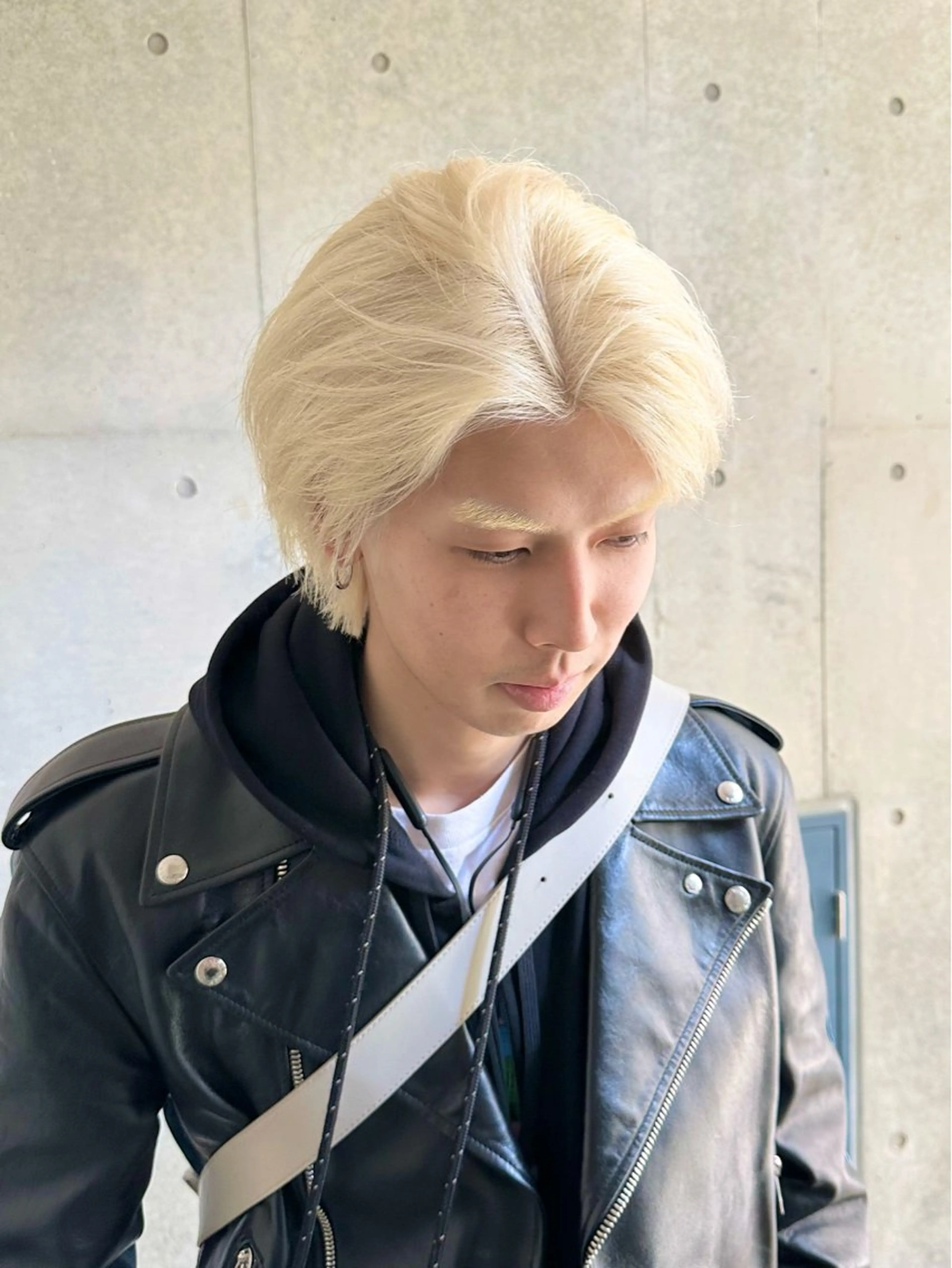 💡メンズハイトーン💡ブリーチ回数♾️カットブリーチカラートリートメント【ケアブリーチ、ハイブリーチ込み】の写真