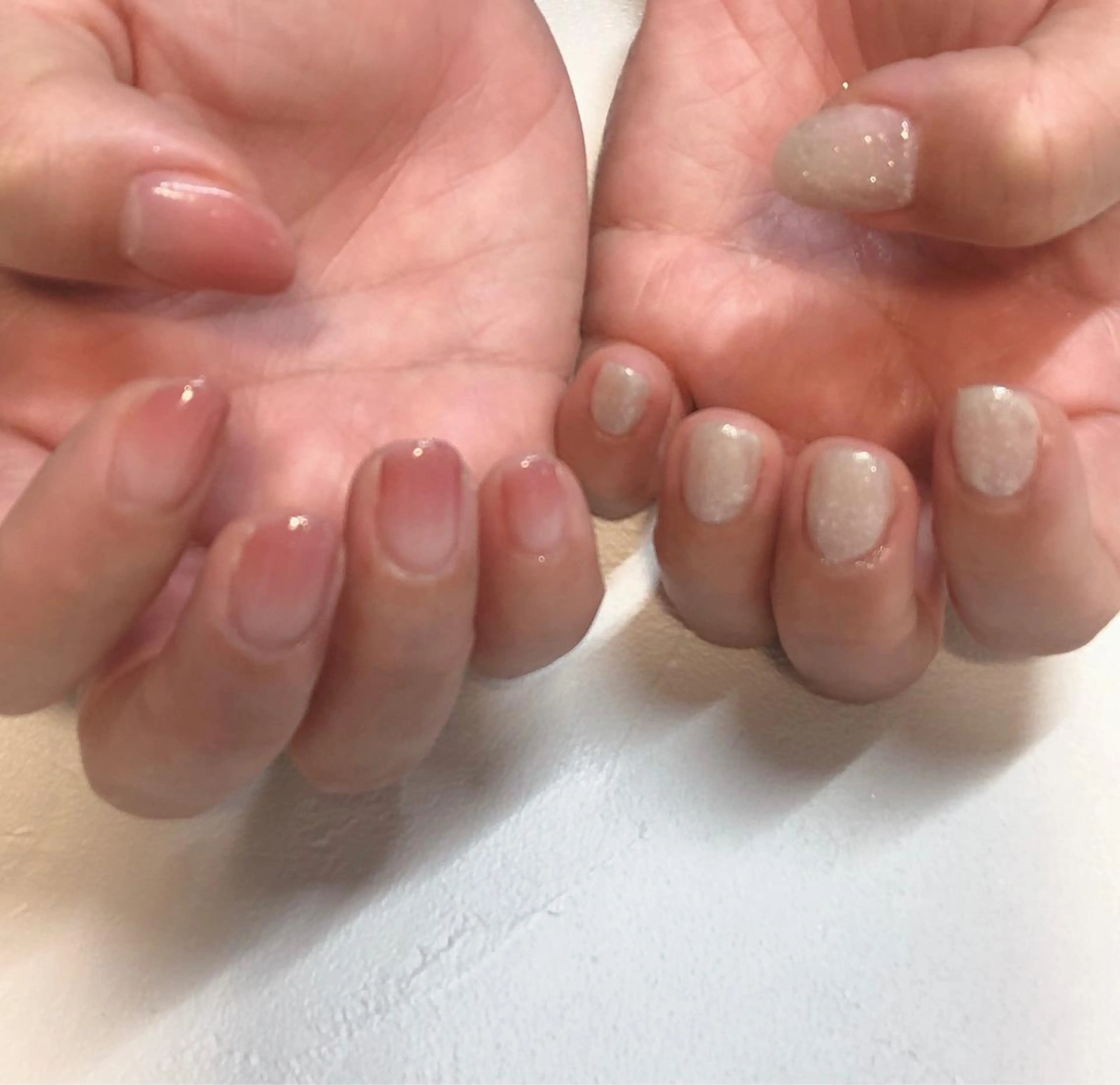 ネイル グラデーション ラメ(グリッター) nails 🎀meのネイルデザイン