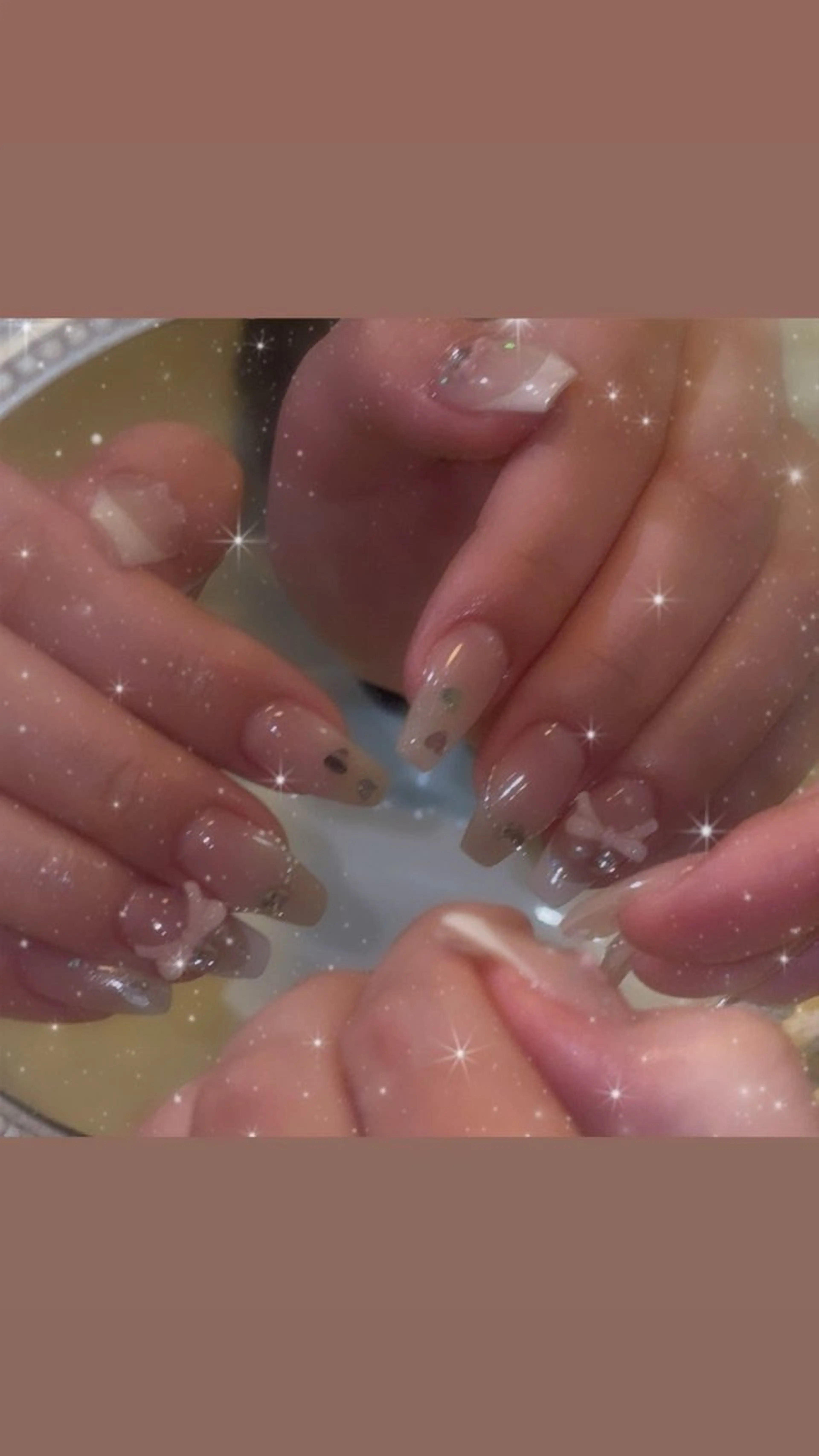 ネイル LUANA所属・LUANA ジュリのネイルデザイン