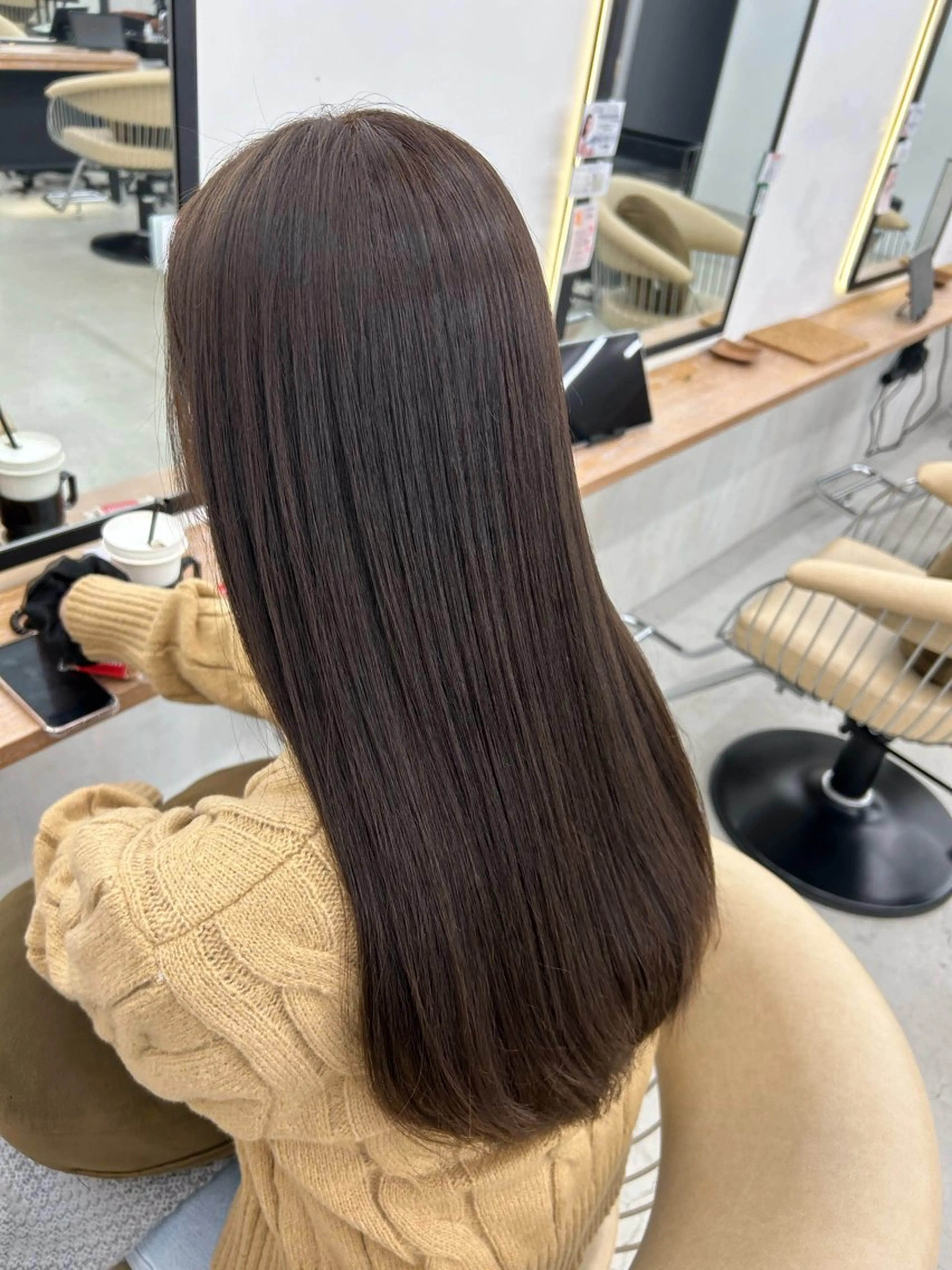 ロング たけくに まお /透明感カラーのヘアスタイル
