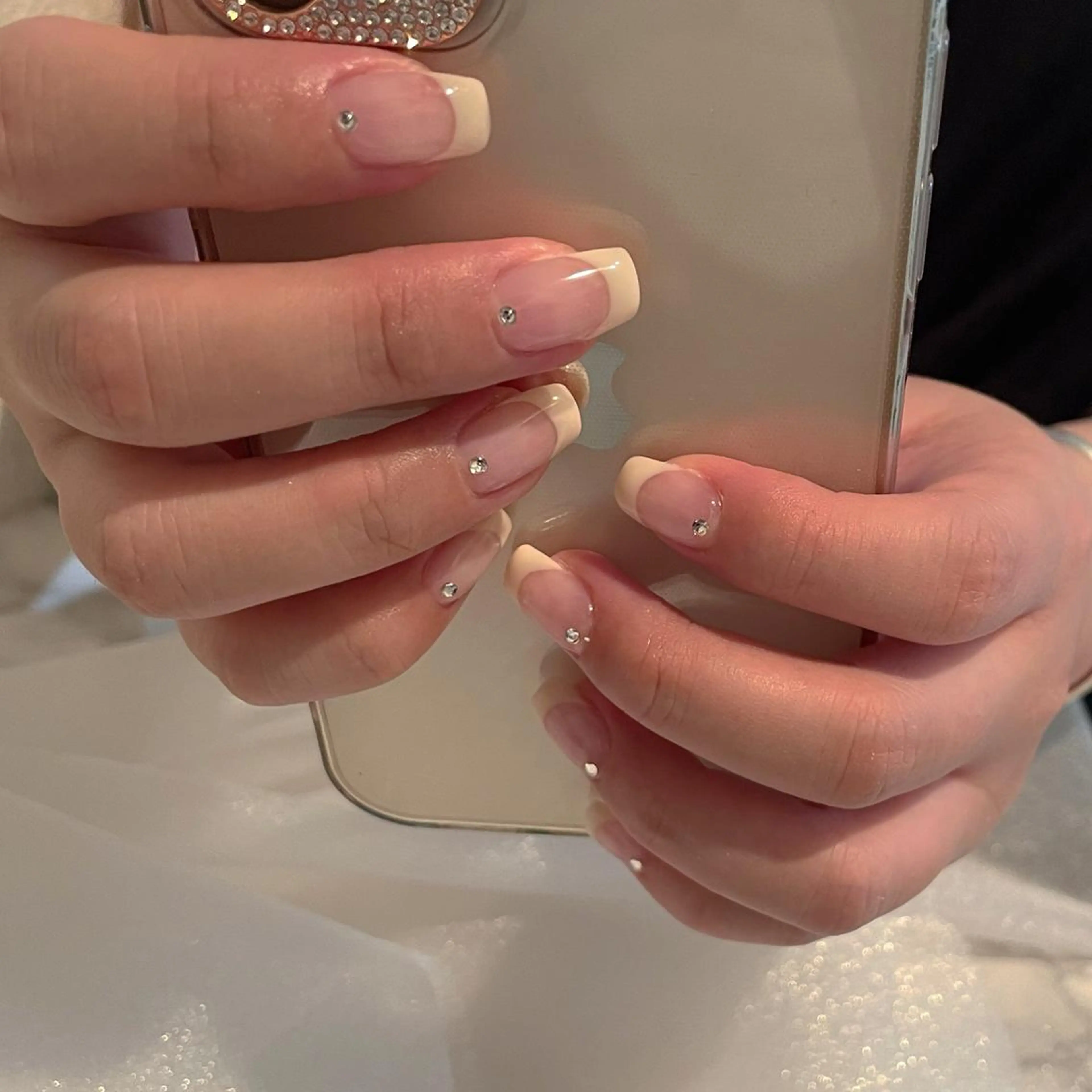 ネイル フレンチネイル ハンドネイル ハンドケア lylynail YUUKAのネイルデザイン