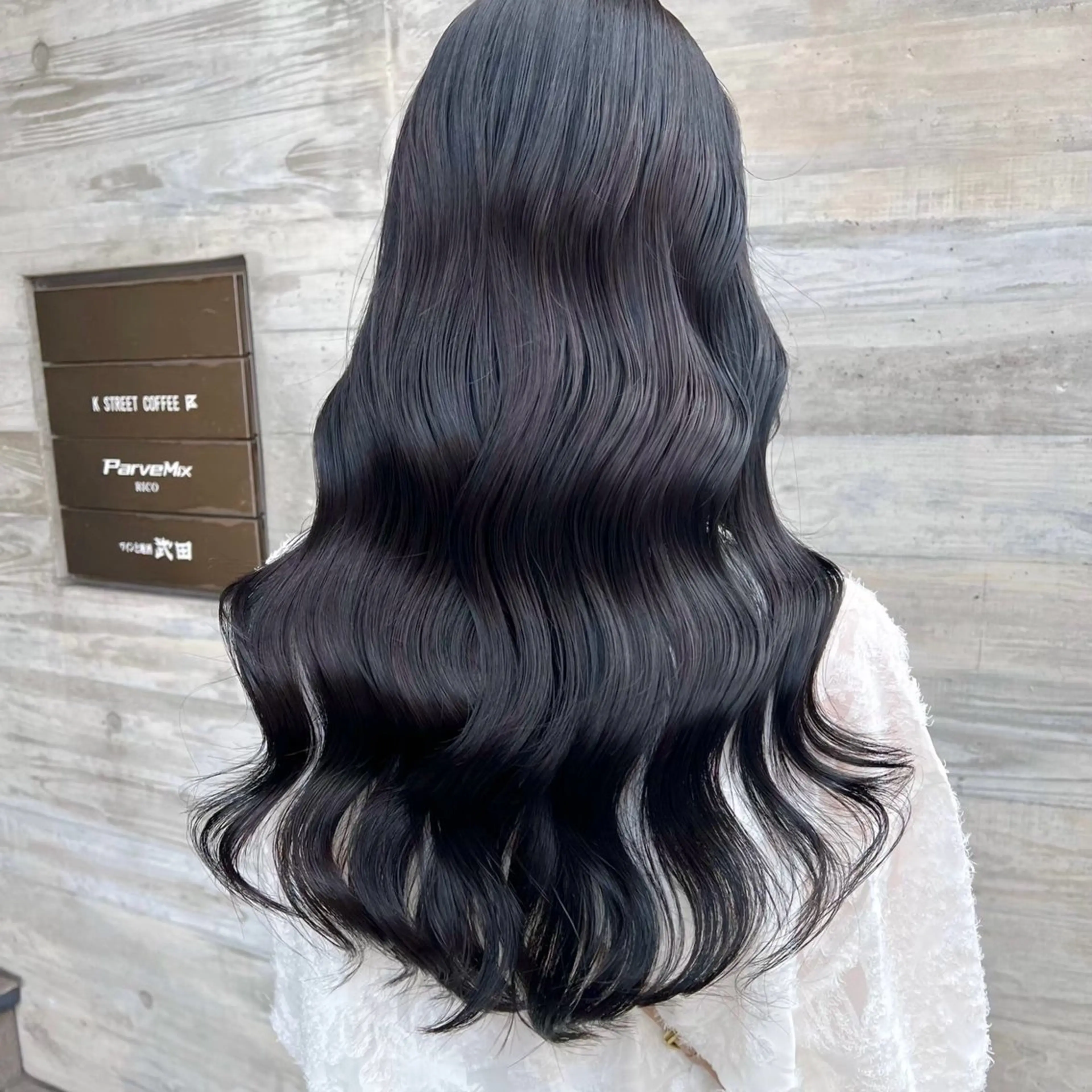 セミロング カラー ヘアカラー ParveMix 🩶🫧入江 香名のヘアスタイル