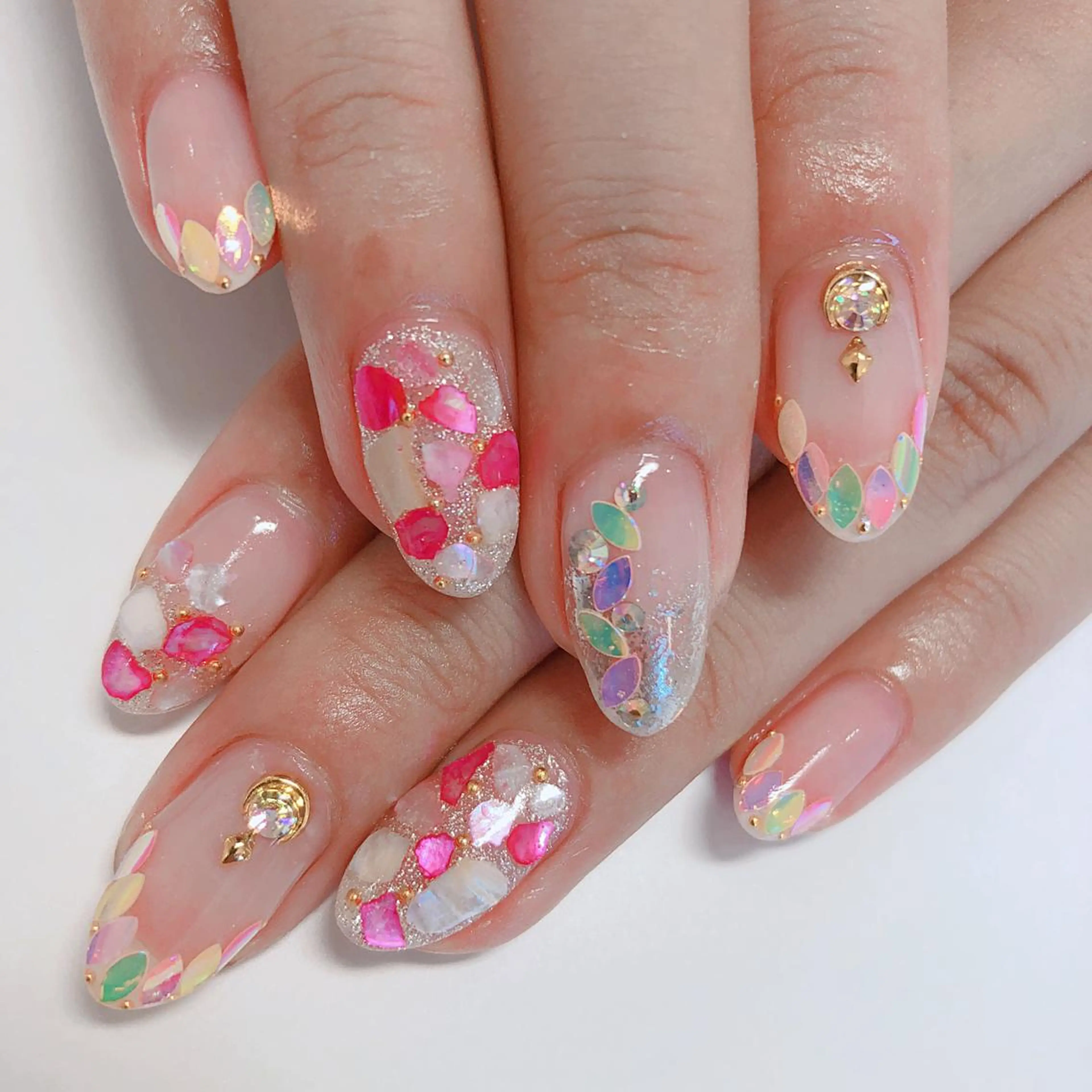 ネイル ストーンネイル Nail salon Stellaのネイルデザイン