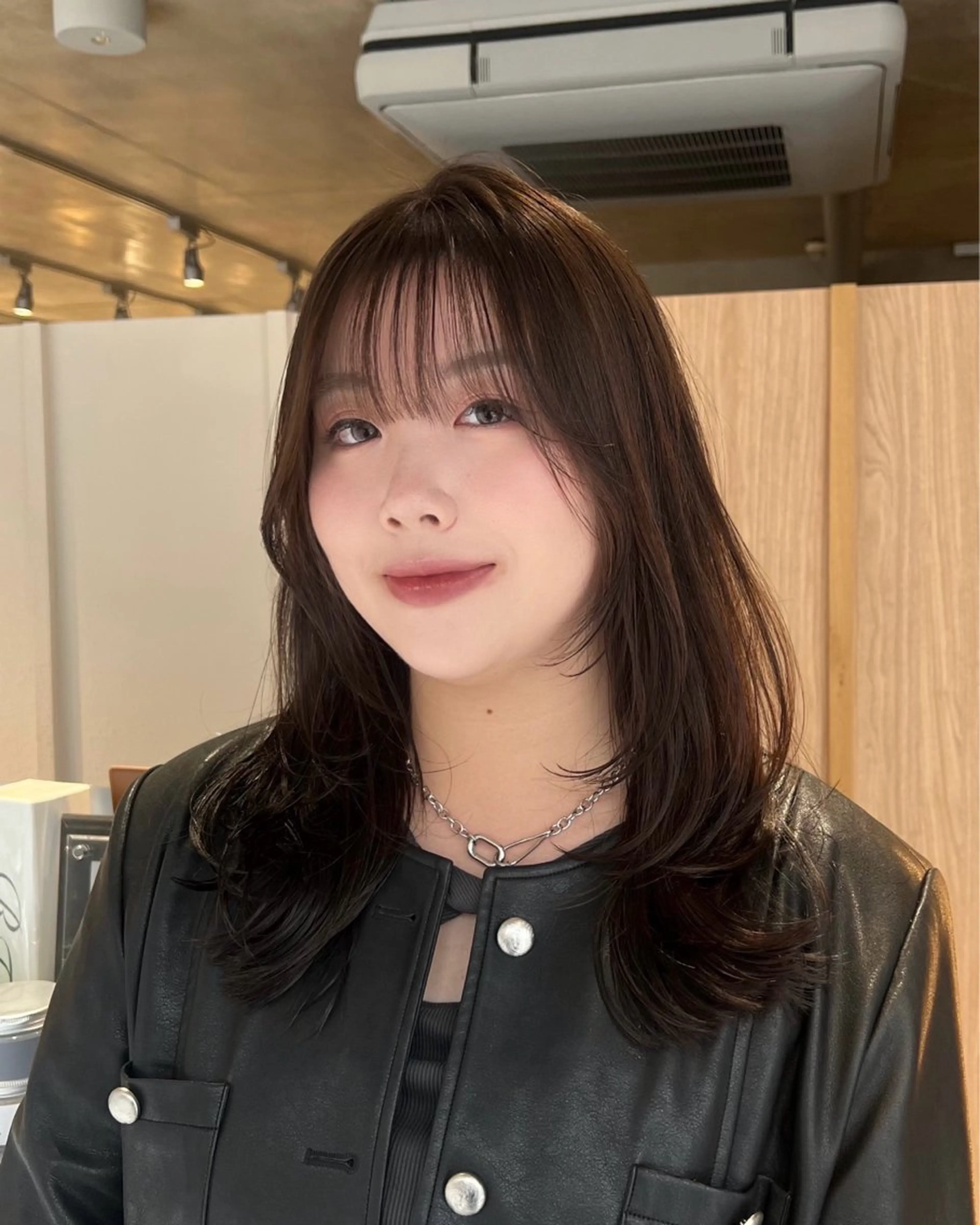 ロング カット ヘアカラー トリートメント ブリーチ/縮毛矯正 🏖️MIREのヘアスタイル