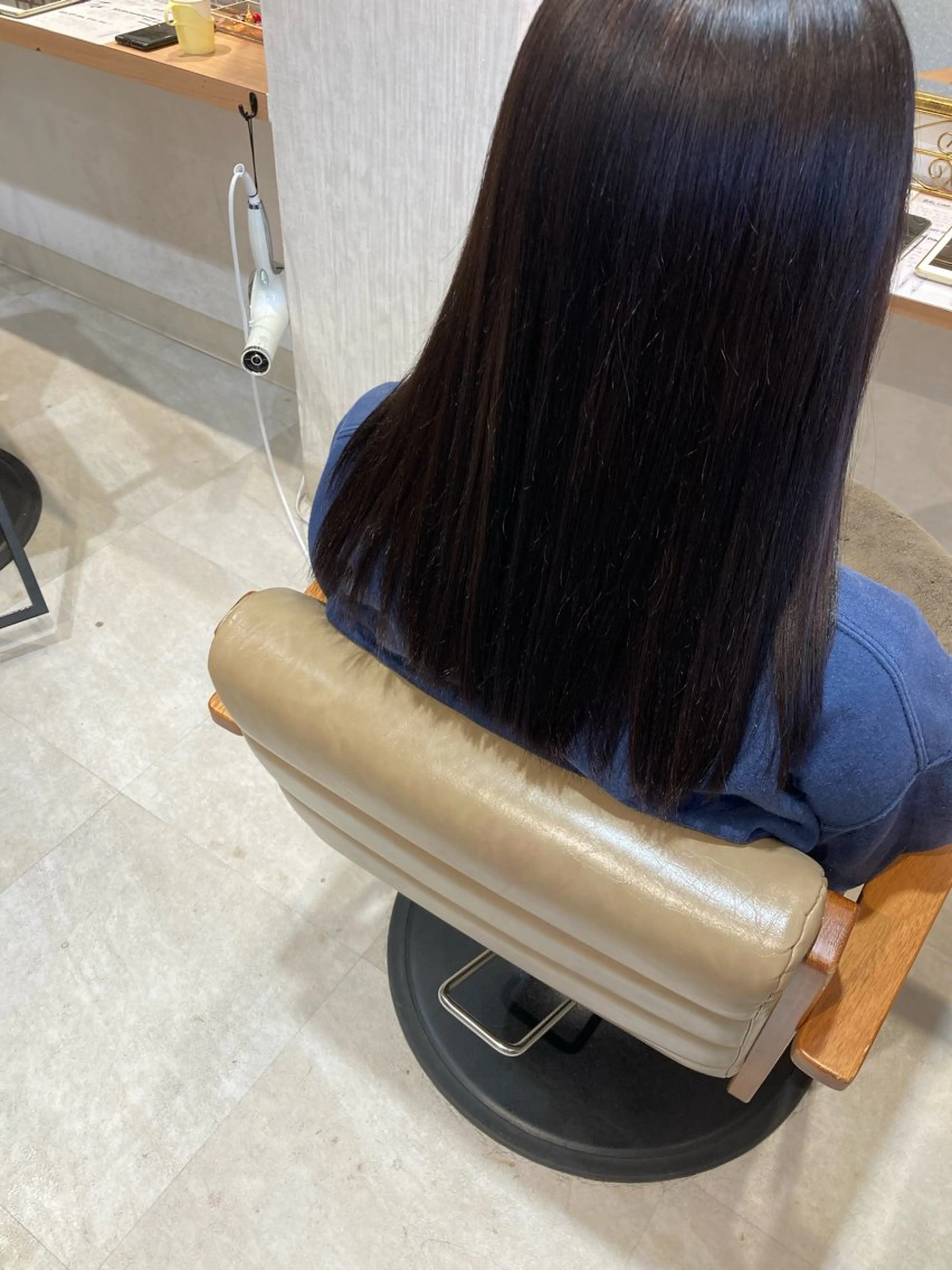 セミロング 縮毛矯正 ツヤカラー3850 まいのヘアスタイル