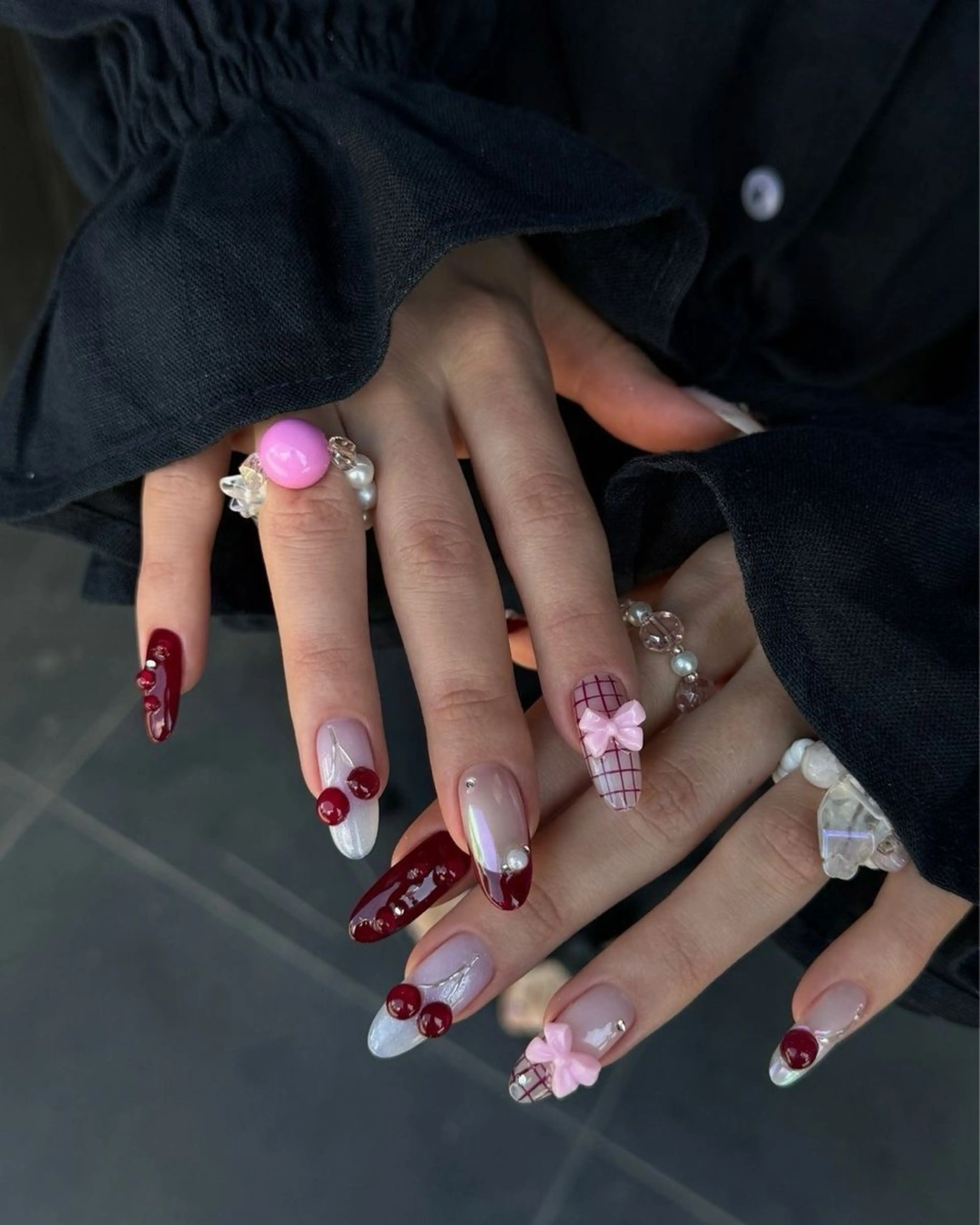 ネイル アートネイル グラデーション キラキラネイル ニュアンスネイル オフィスネイル Jenn Nail Salonのネイルデザイン