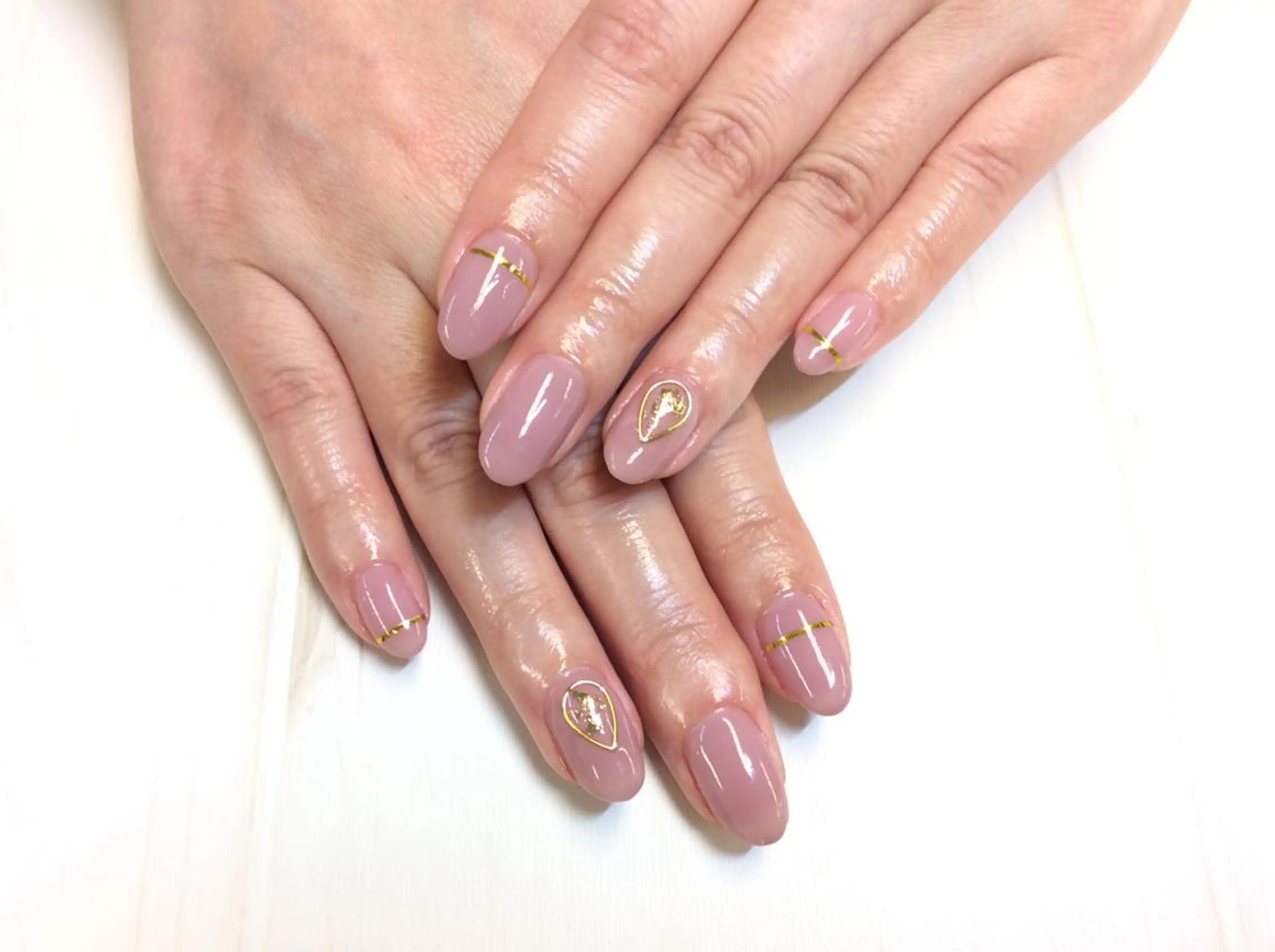 ネイル ワンカラーネイル 新橋 ルキナ スタッフのネイルデザイン