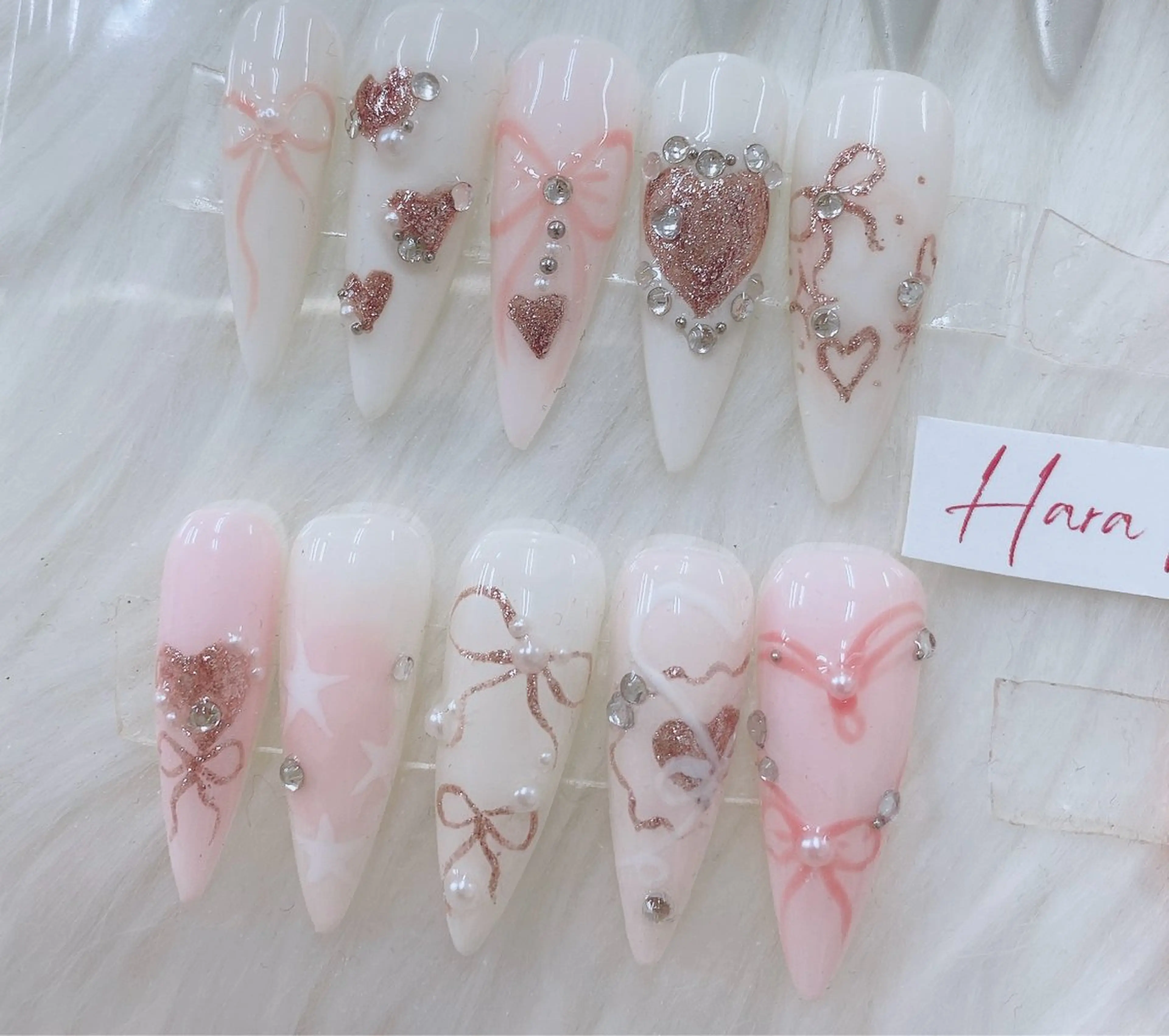 ネイル フットネイル フレンチネイル 韓国ネイル マグネットネイル ニュアンスネイル ハンドネイル ハンドケア Hara Nail 【パラジェル使用】のネイルデザイン