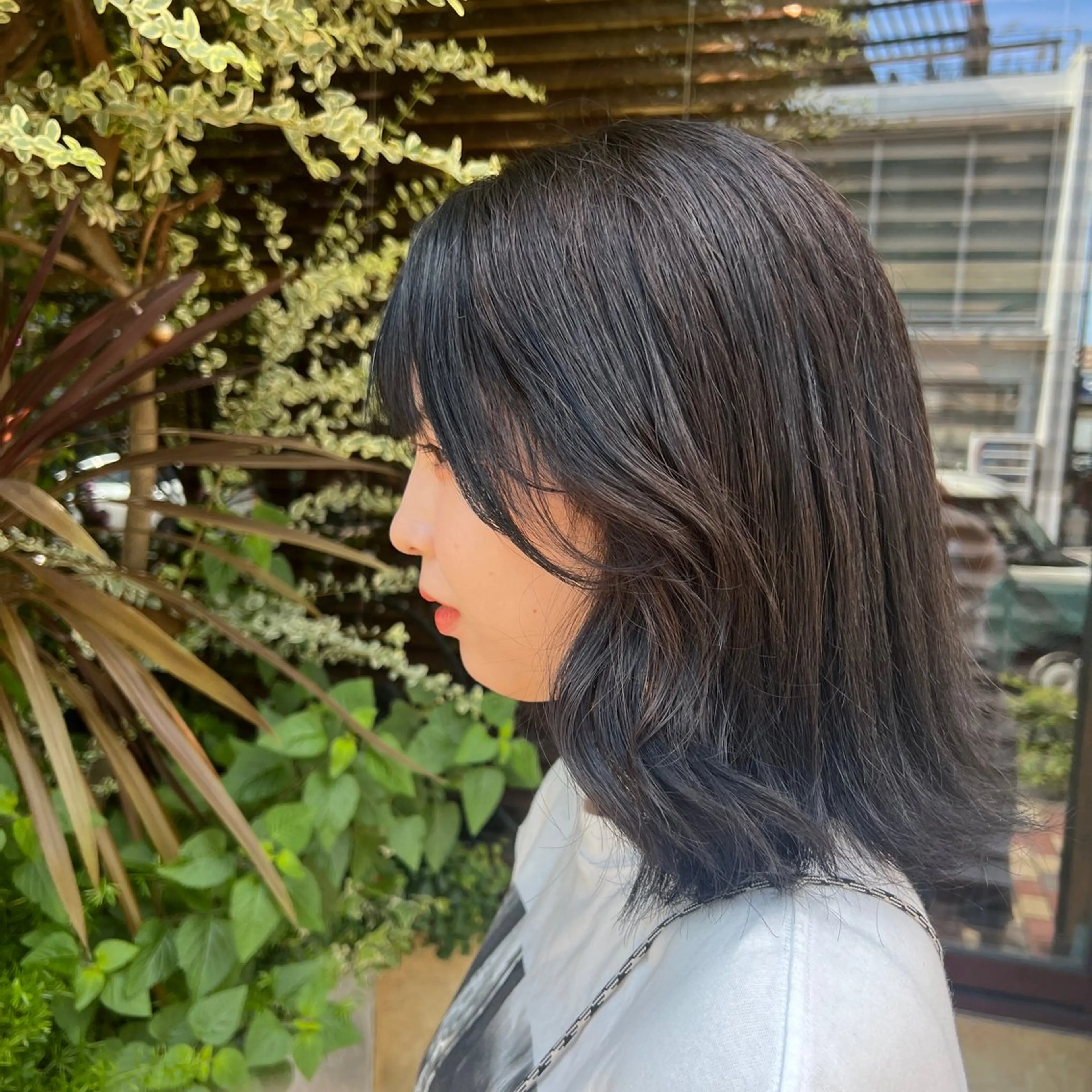 ミディアム 💜にしむら みく💜のヘアスタイル