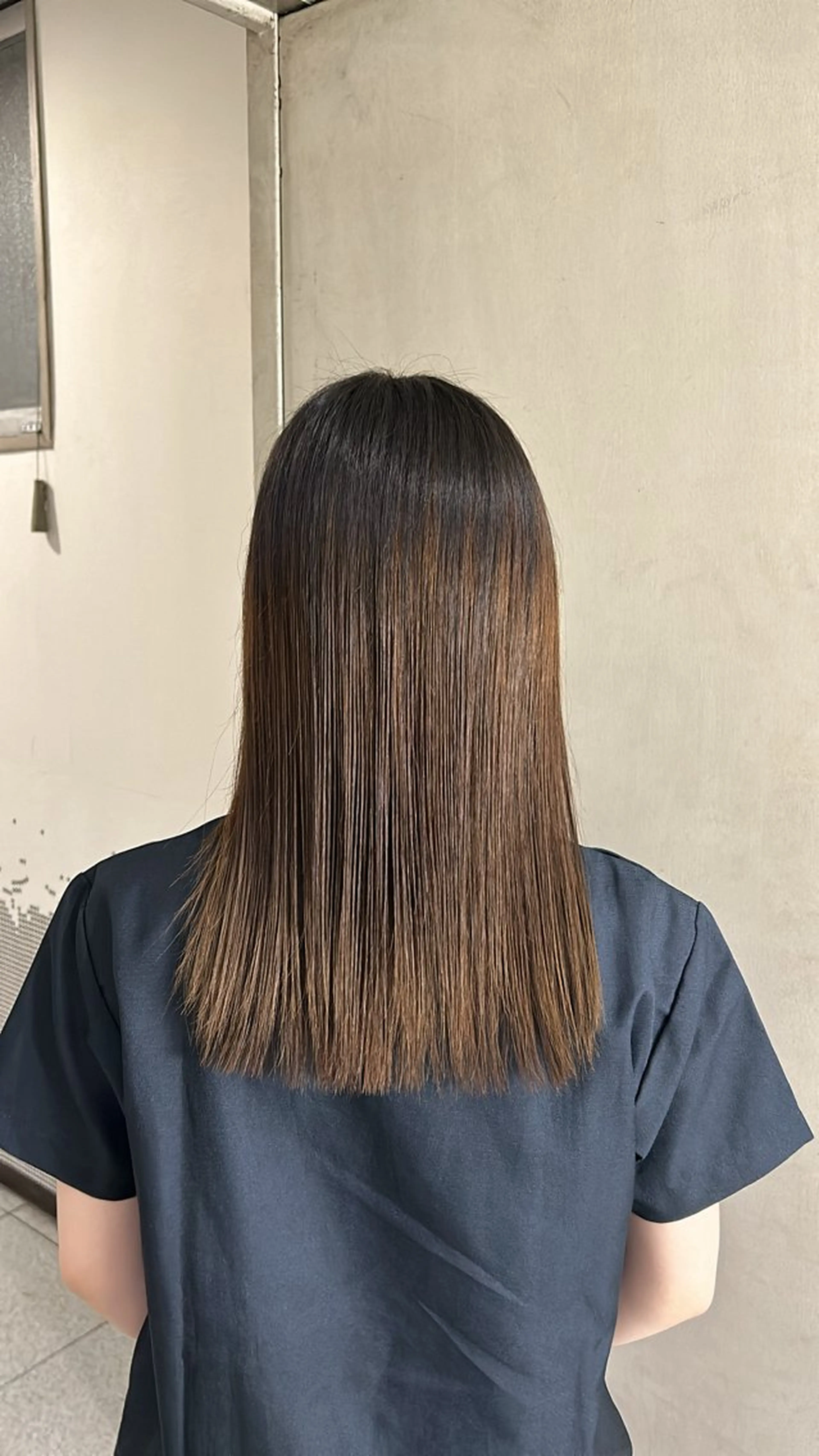 セミロング 坂 美来乃のヘアスタイル