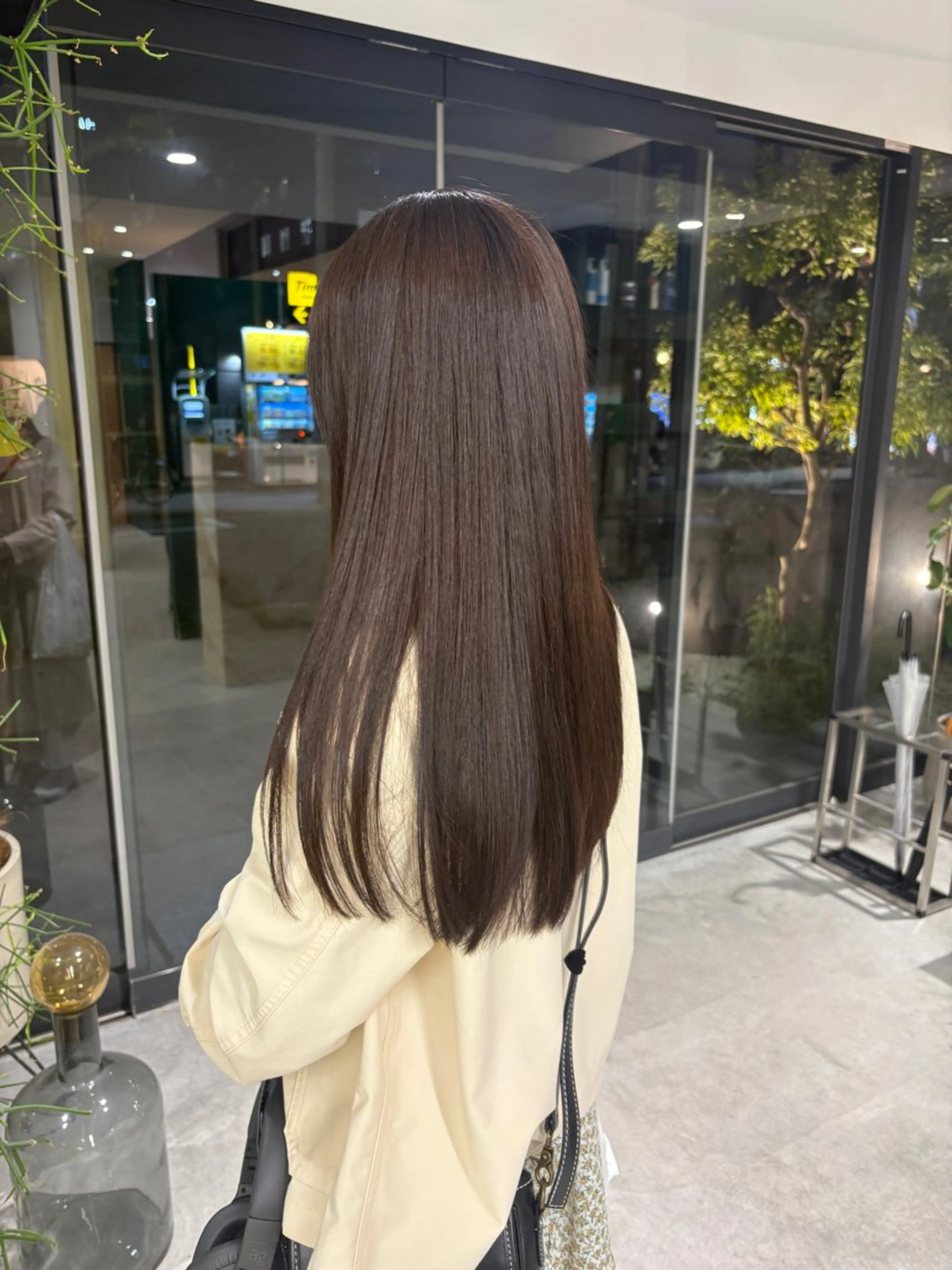 カラー ヘアカラー トリートメント 堀 愛希子のヘアスタイル