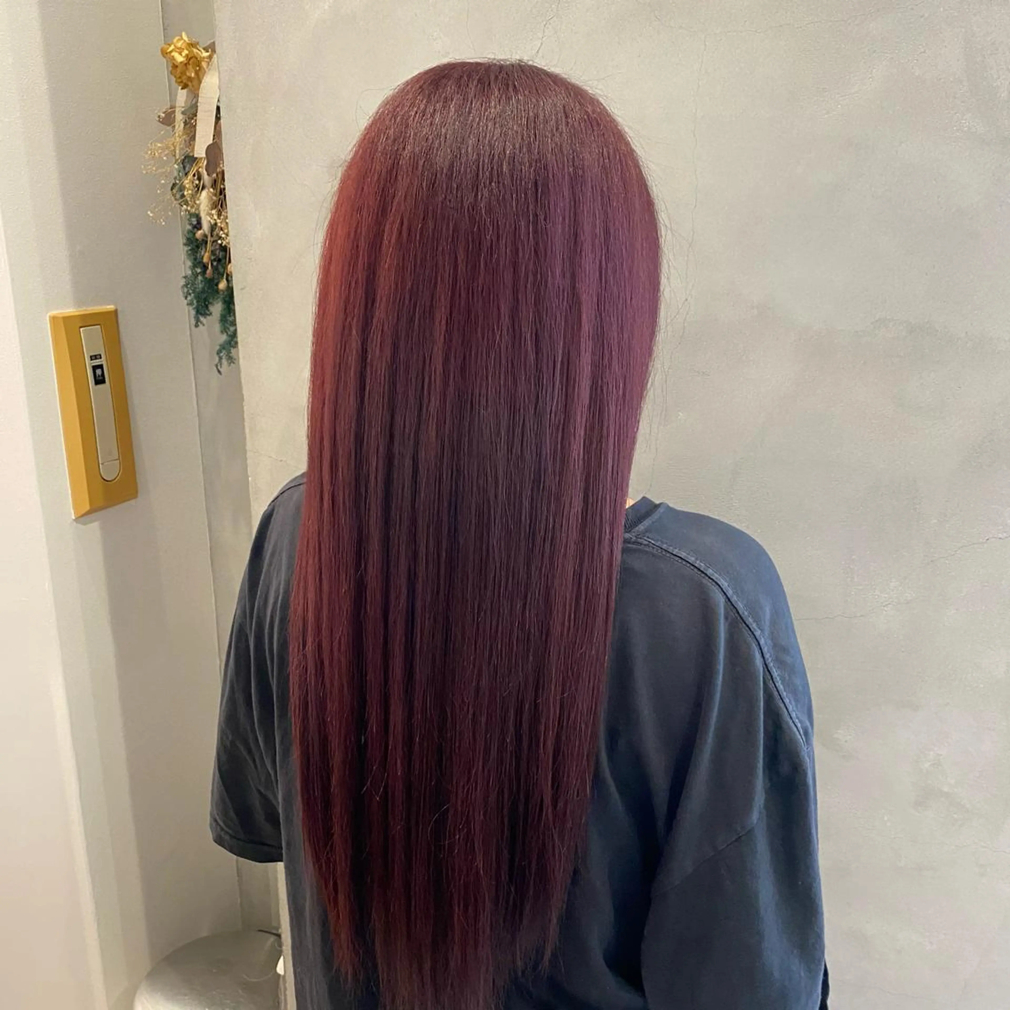 ロング カラー 井手 孔介のヘアスタイル