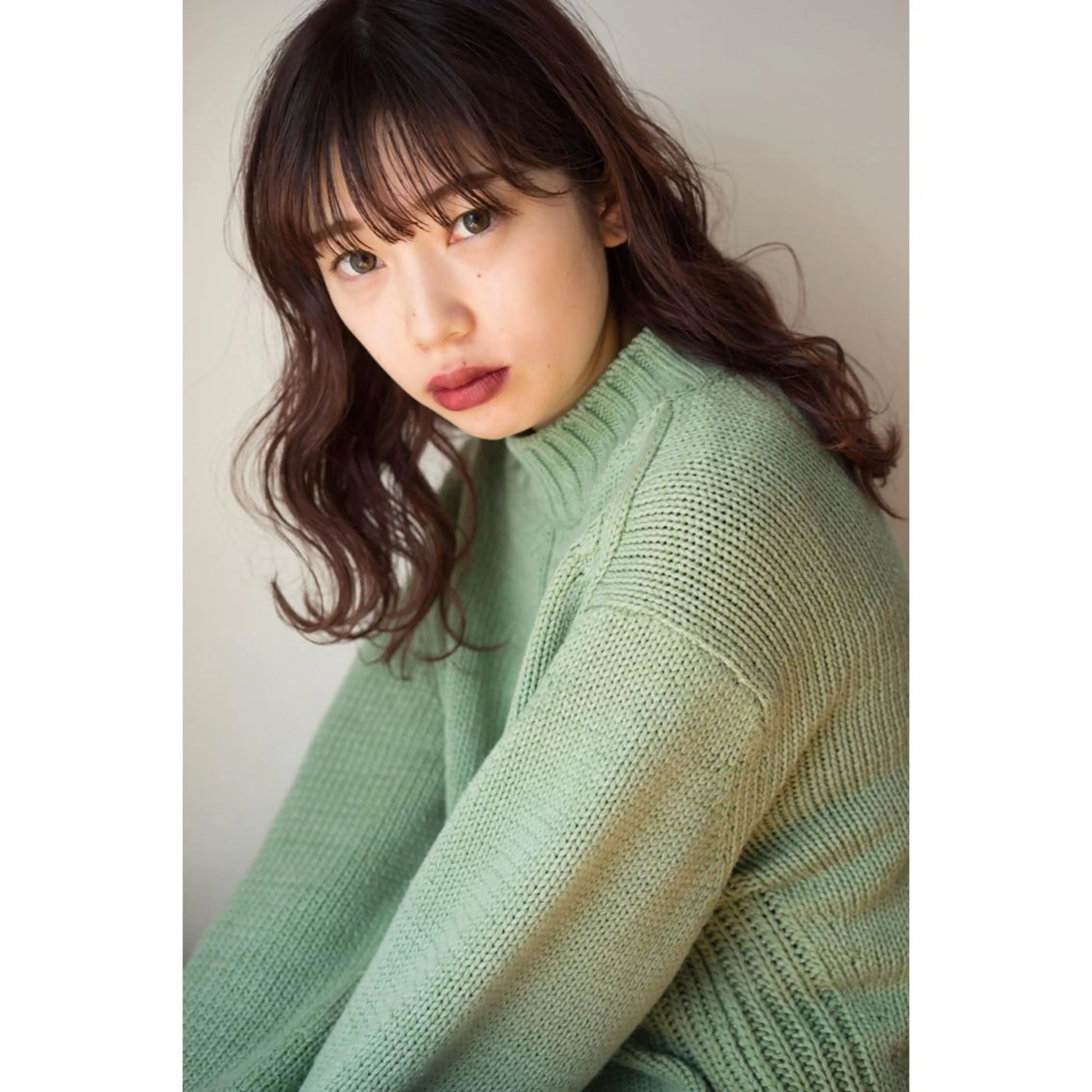 セミロング パープルカラー カット ヘアカラー トリートメント 黒崎 伸治のヘアスタイル