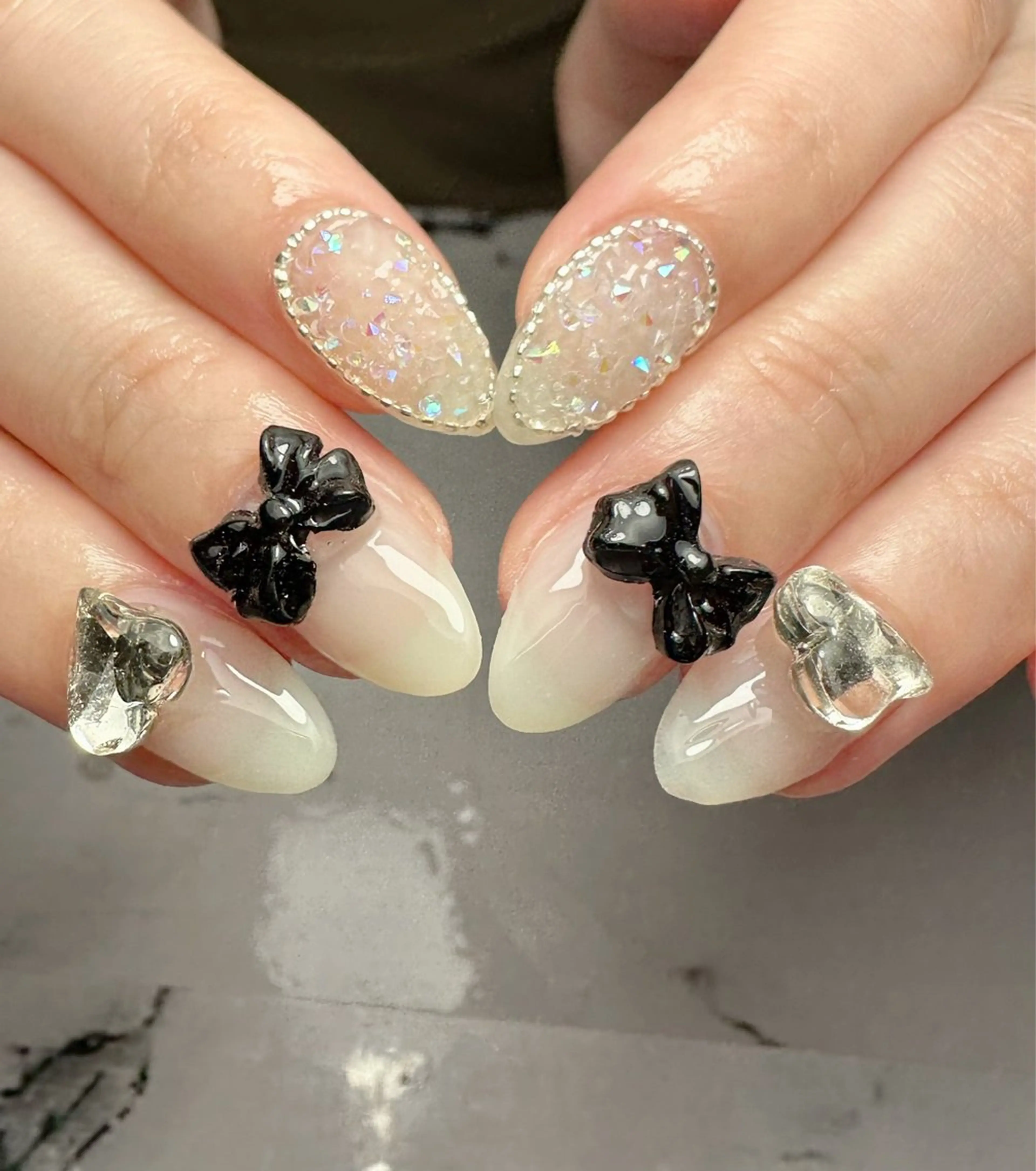 ネイル 新山 聖のネイルデザイン