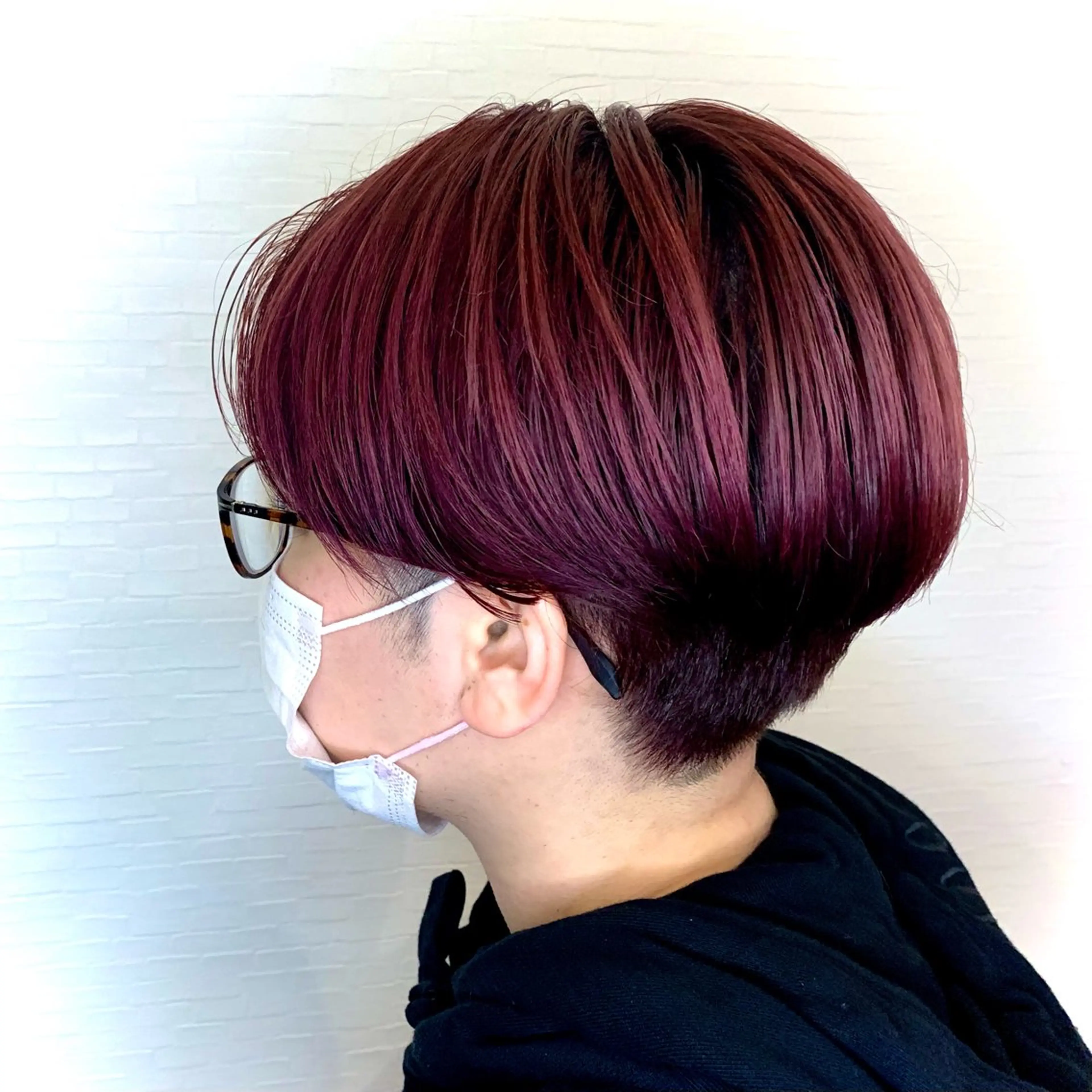 ショート カラー 吉田 聡一のヘアスタイル