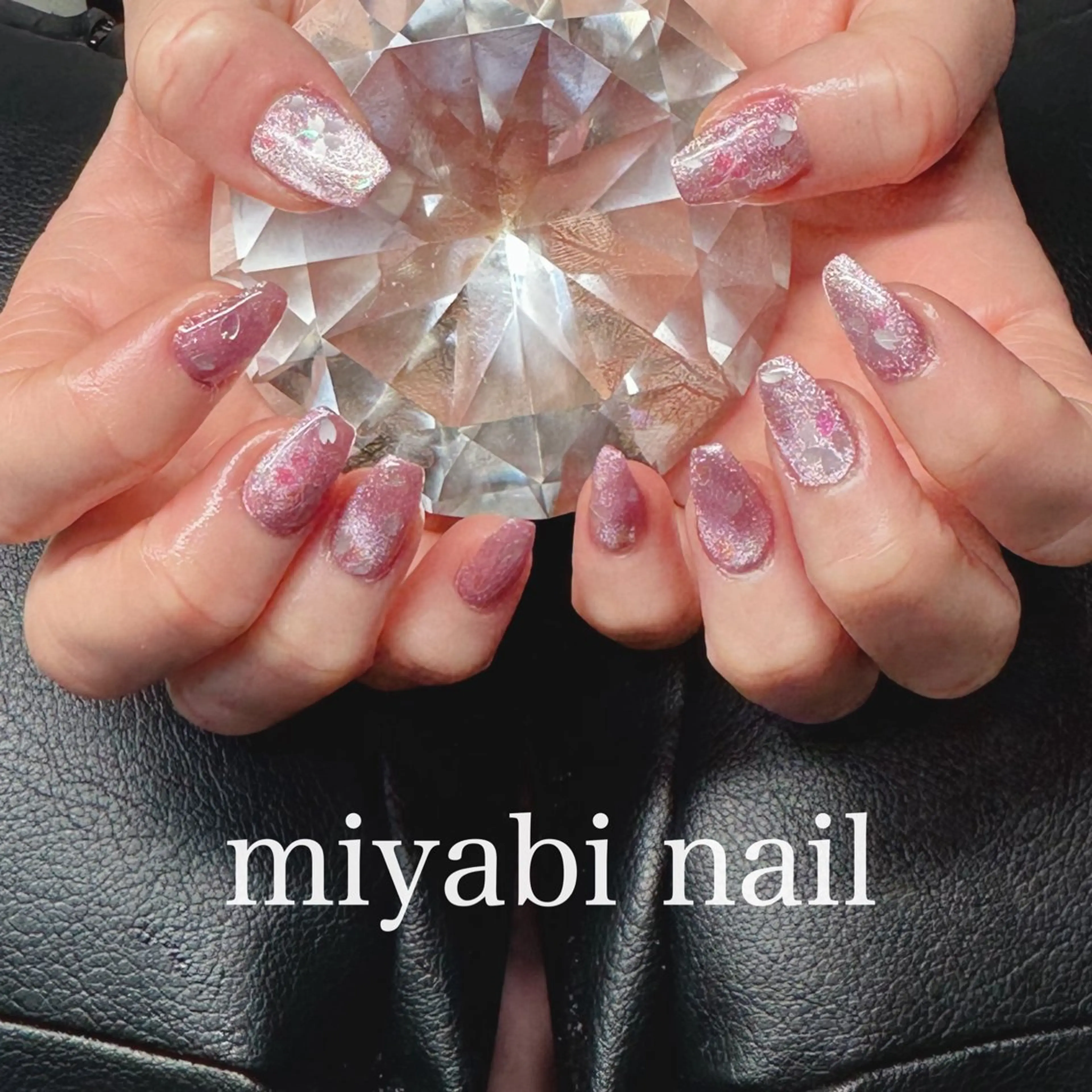ネイル 桜ネイル ジェルネイル キラキラネイル マグネットネイル 持ち込み ハンドネイル miyabi nail 桂川駅近くのネイルデザイン