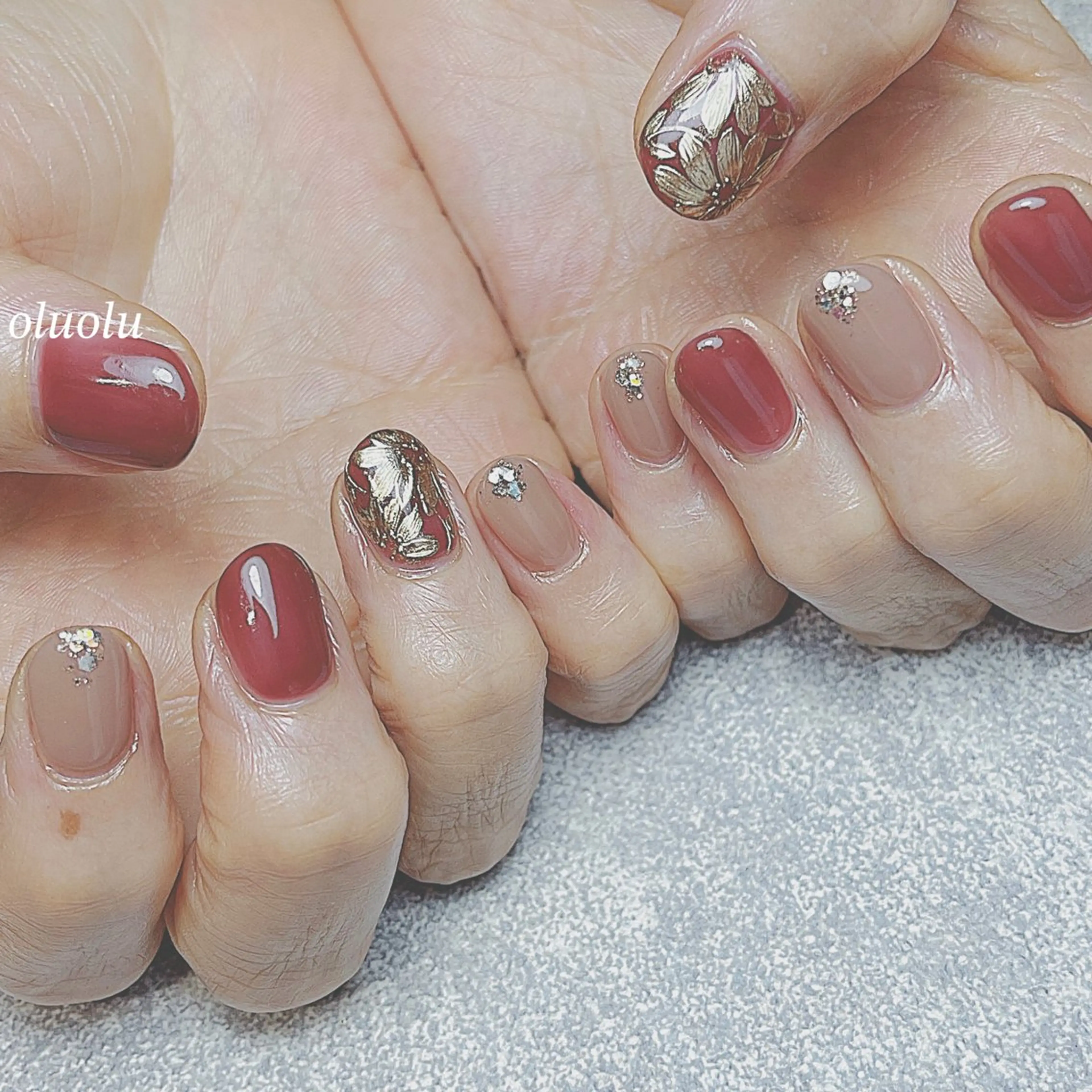 ネイル アートネイル ボルドー フラワーネイル フットネイル ミラーネイル ハンドネイル 大村 紬華のネイルデザイン