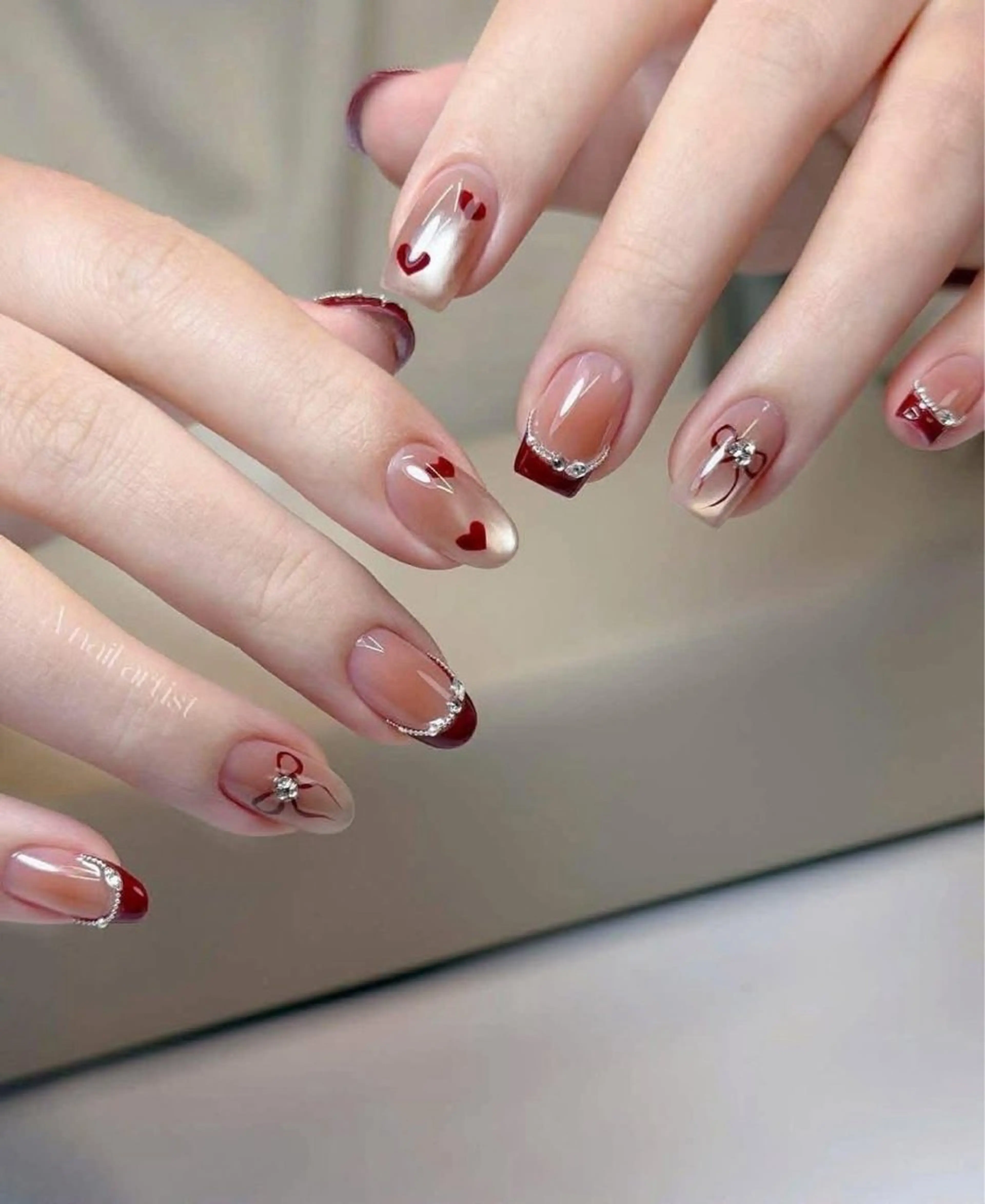 ネイル ハンドネイル T.Lee Nail Lilyのネイルデザイン