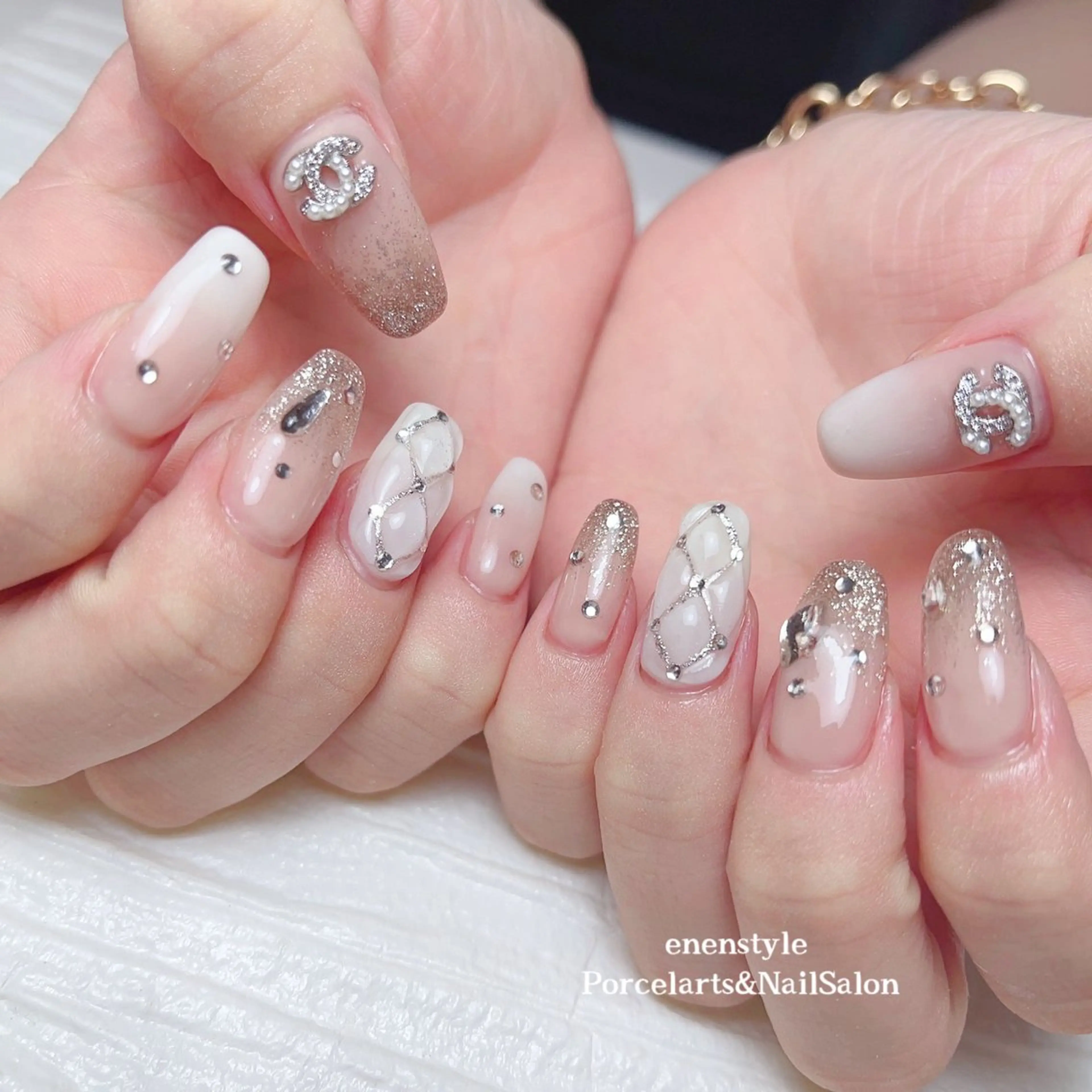 ネイル 👑enen style👑のネイルデザイン