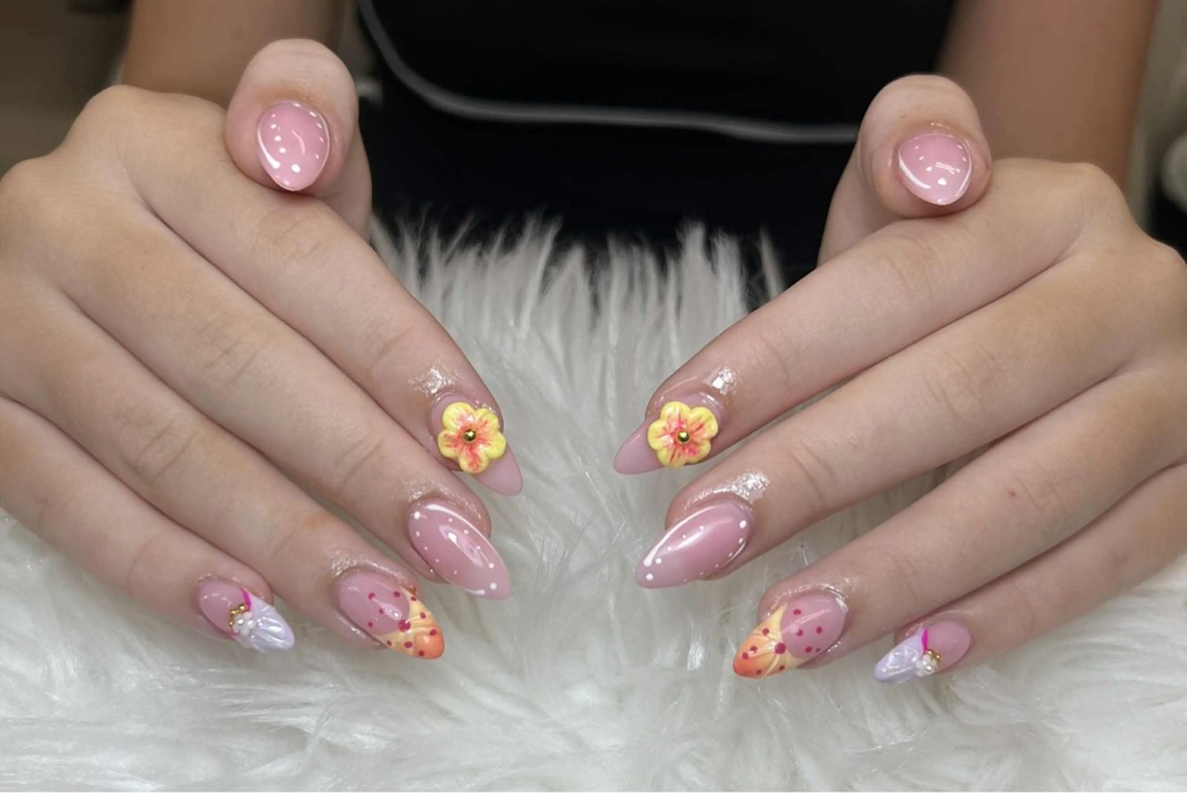 ショート ハンドネイル ハンドケア Pio Mielのネイルデザイン