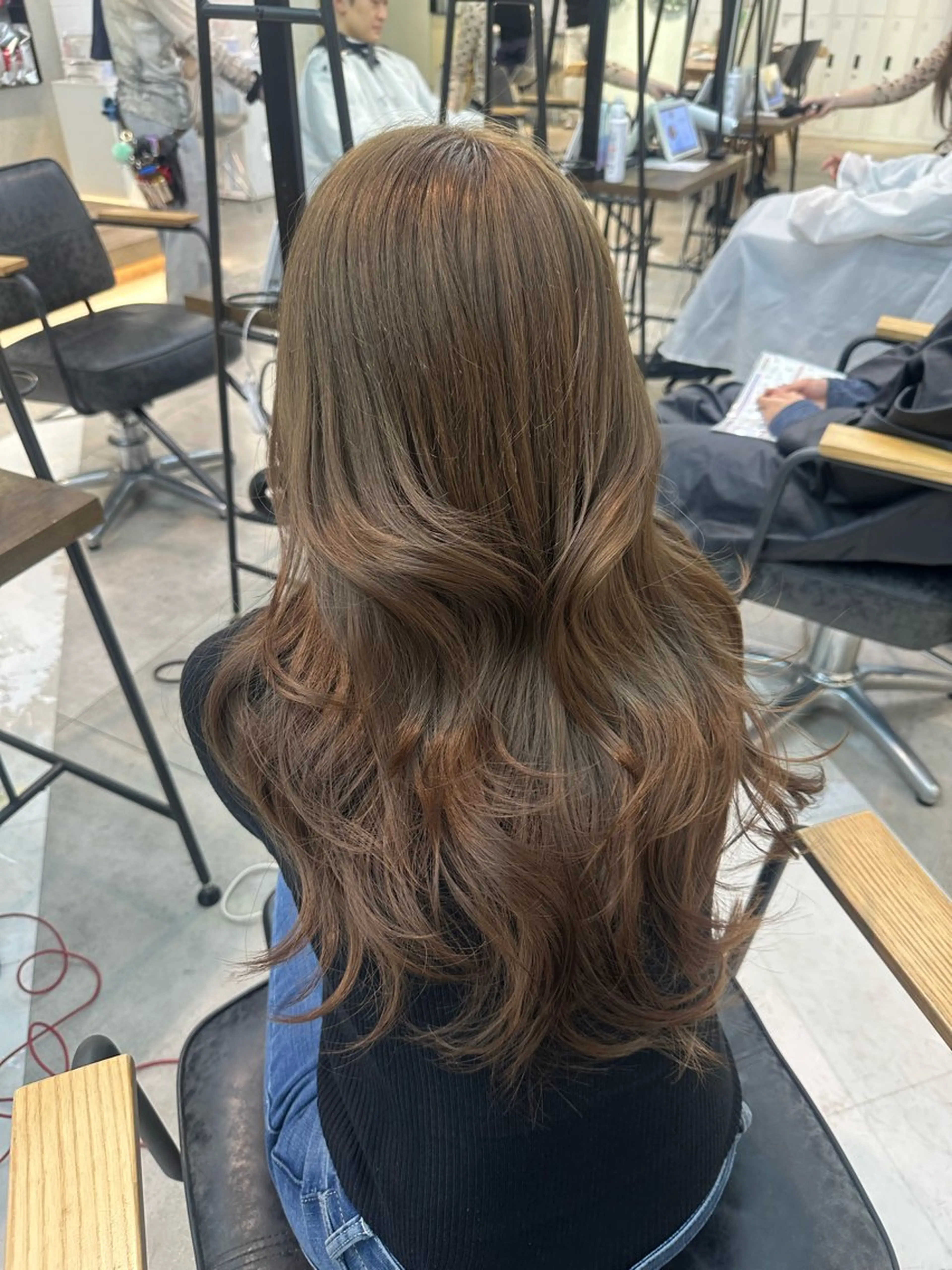 ロング ヘアカラー 韓国ヘアメンズ・レデ ィース特化ミクのヘアスタイル