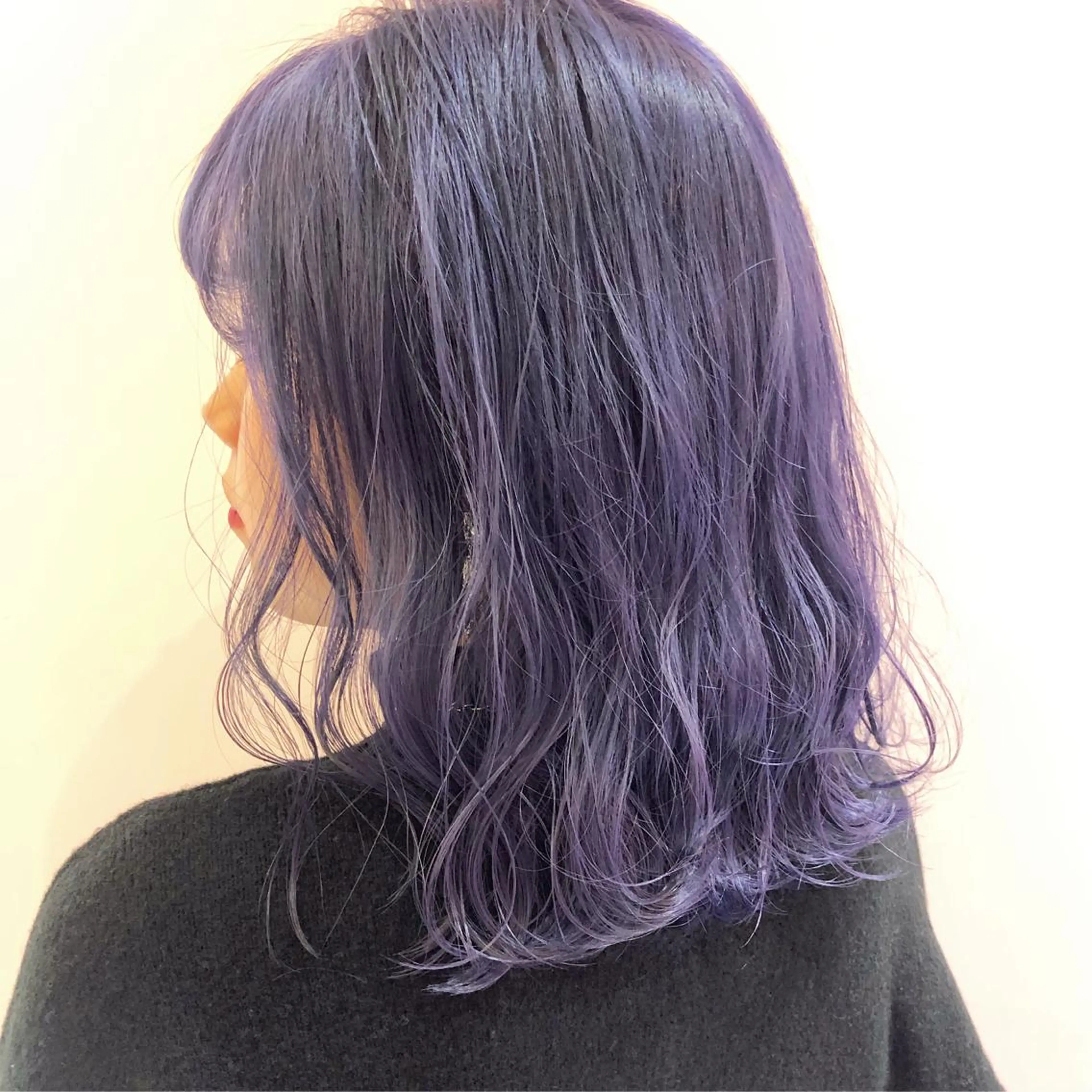 ミディアム カラー ブリーチ ブルーカラー カット ヘアカラー トリートメント 透明感カラー× レイヤーカット✨高梨のヘアスタイル