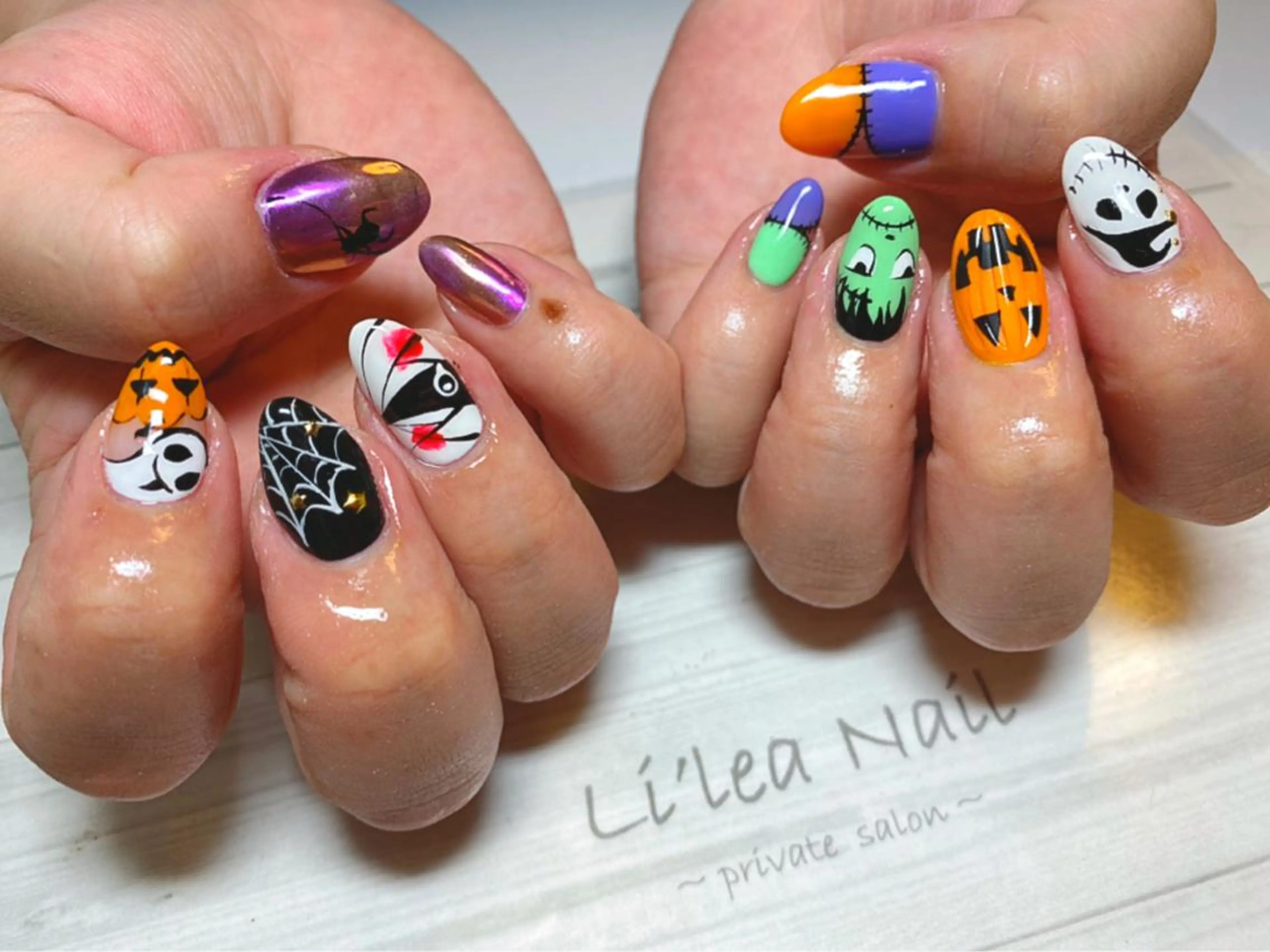 ネイル Li'leaNail AINAのネイルデザイン