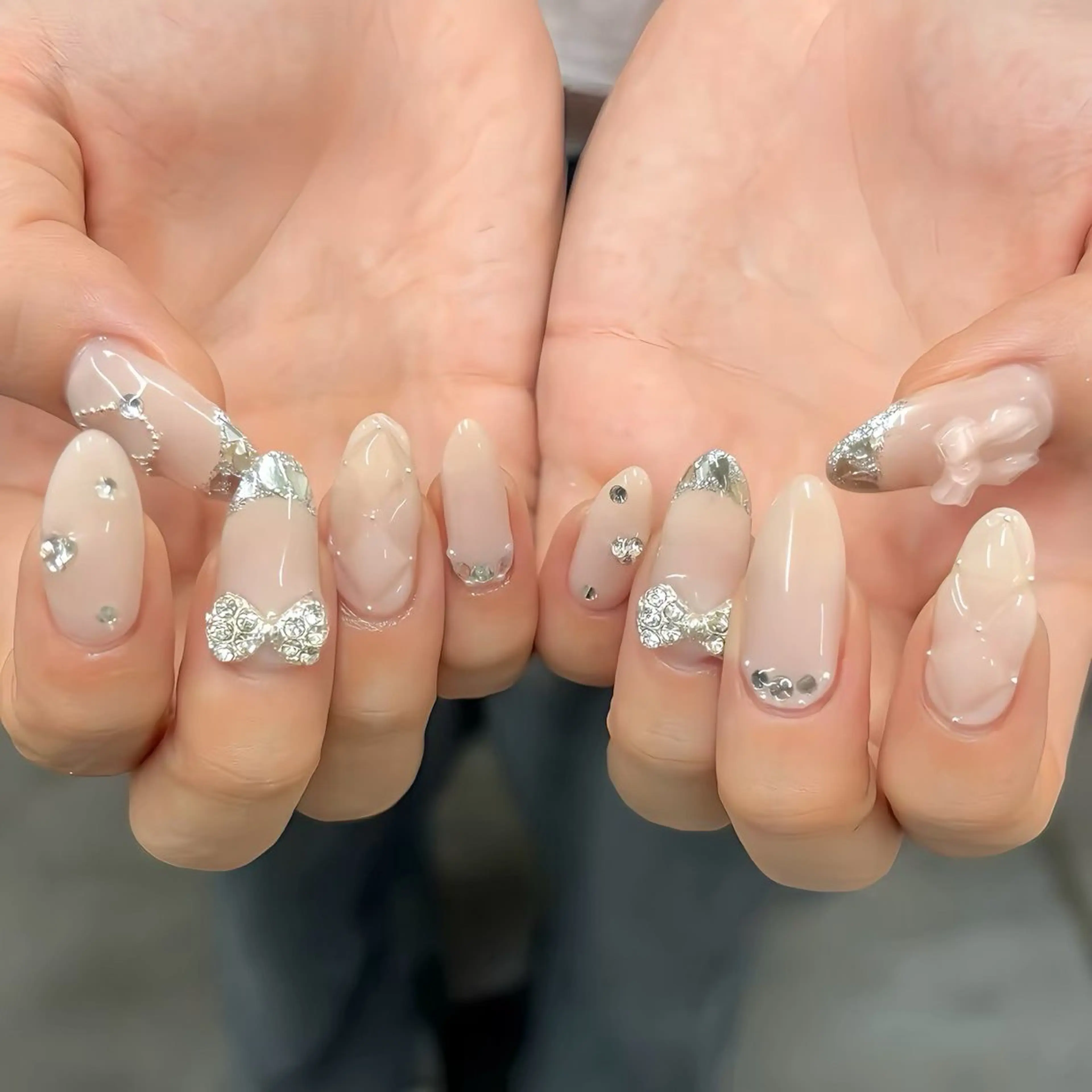ネイル ジュエル.《ネイル》 モデル募集中のネイルデザイン