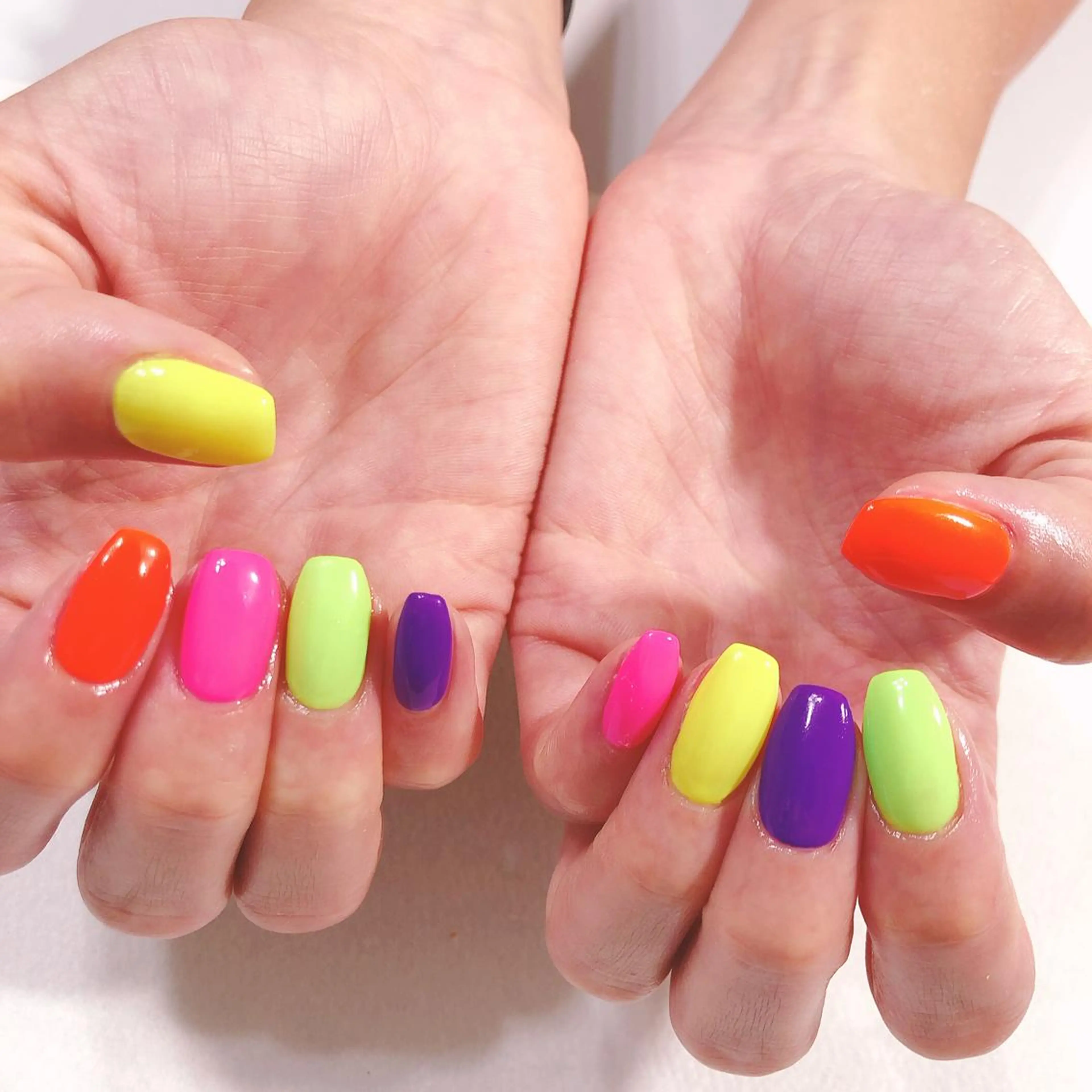 ネイル VIOLUS所属・VIOLUS 関目のネイルデザイン