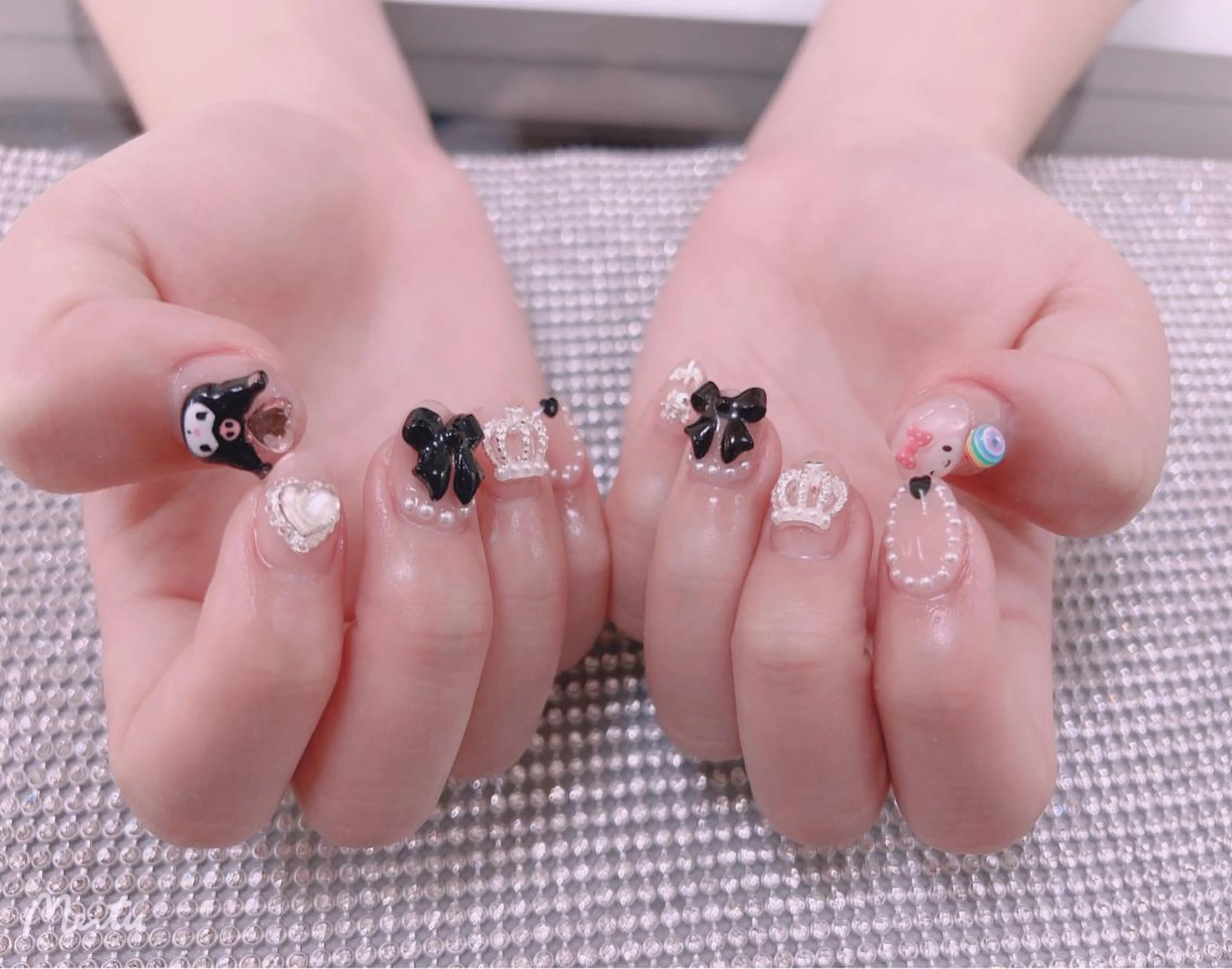 ネイル はぴねす所属・横浜 美夢のネイルデザイン