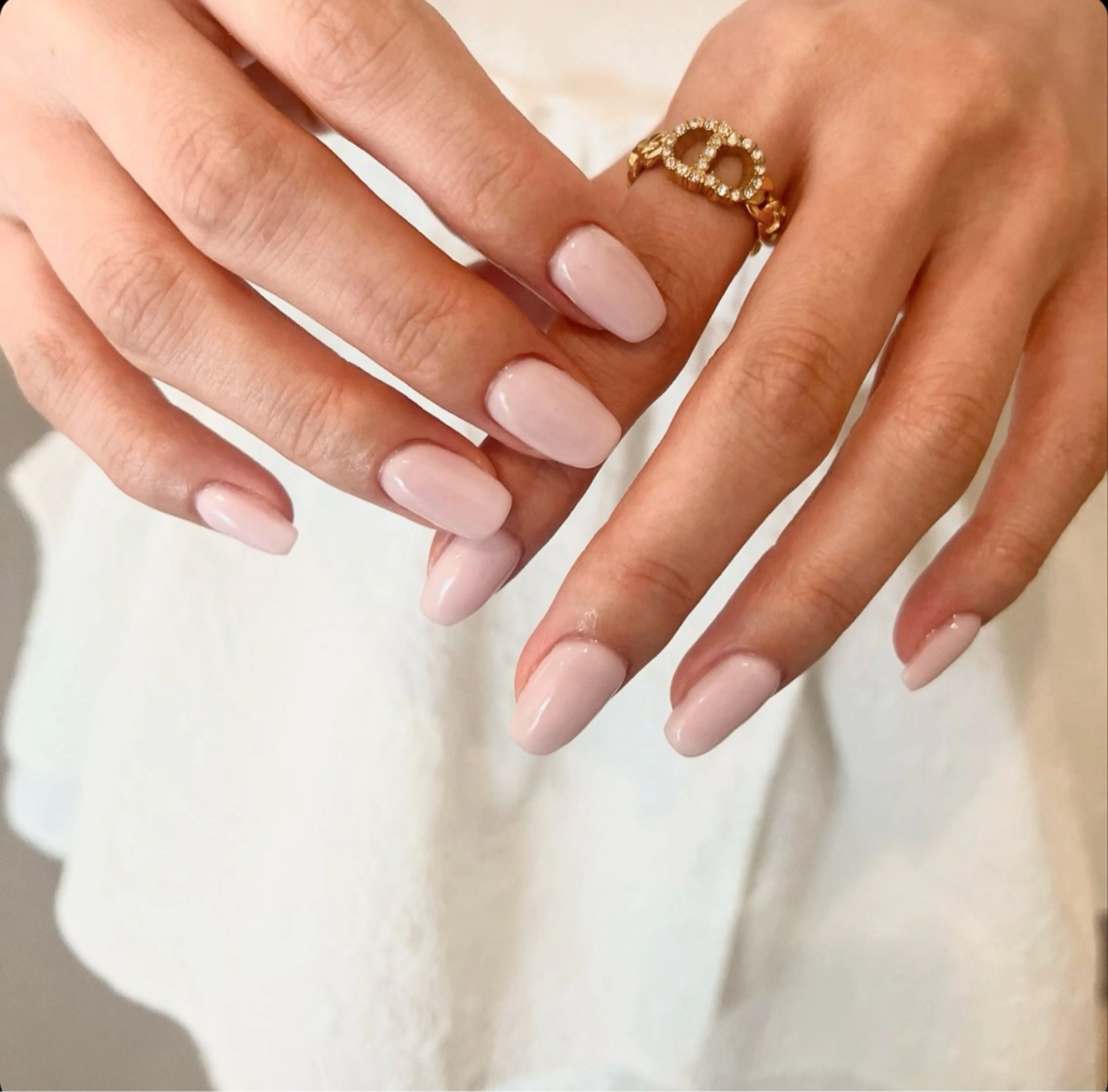 ネイル ワンカラーネイル yomu nail yuumiのネイルデザイン