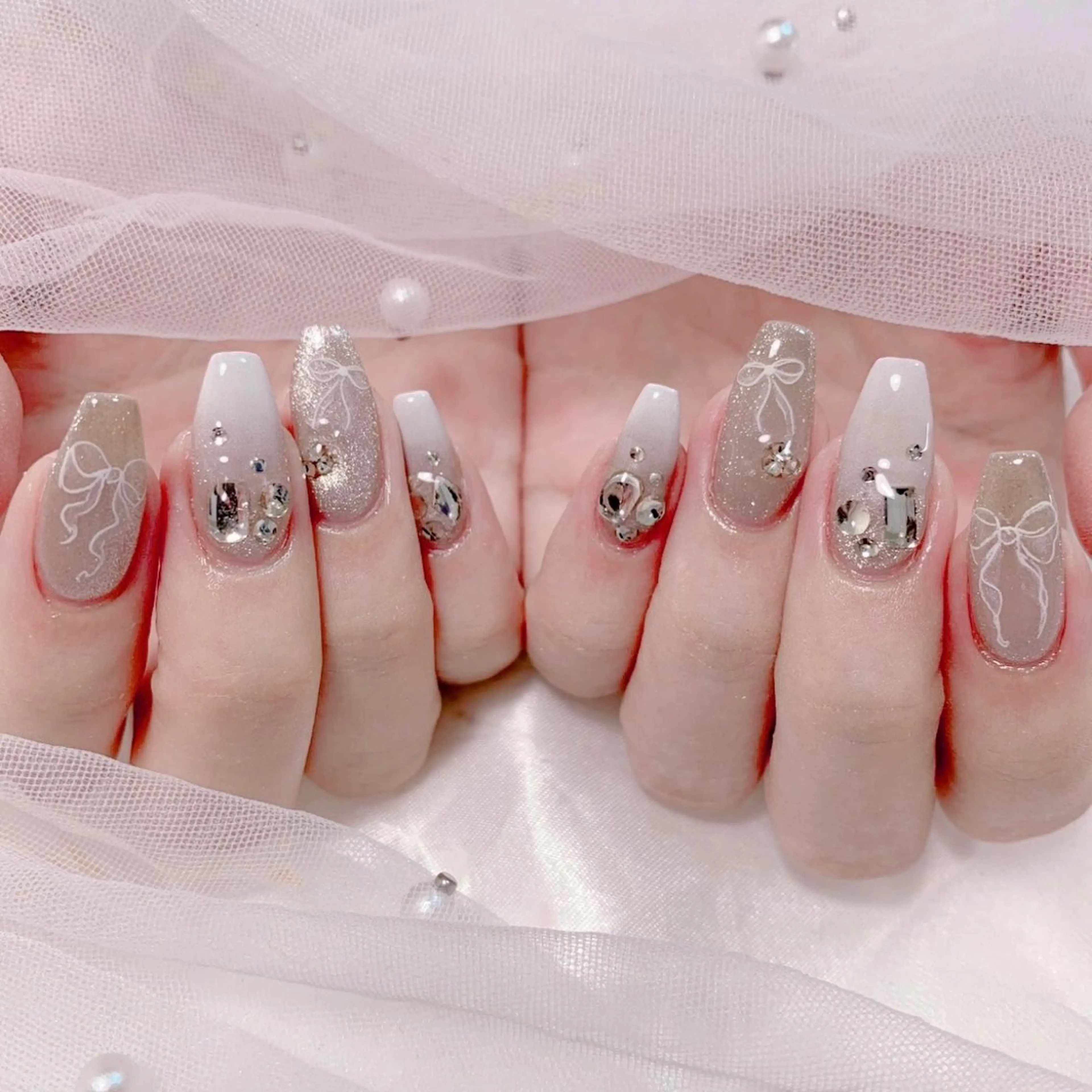 ネイル ハンドネイル nana 🎀予約受付中のネイルデザイン